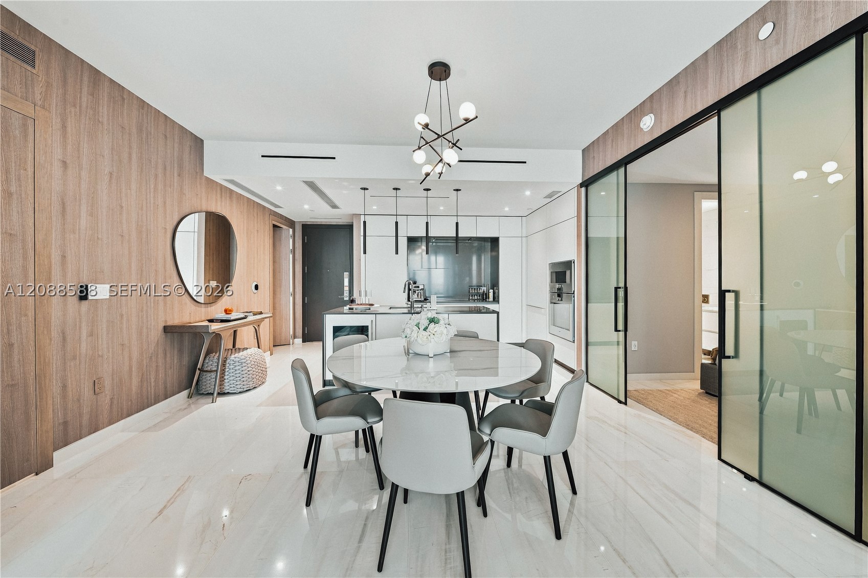 image Aston Martin Residences11