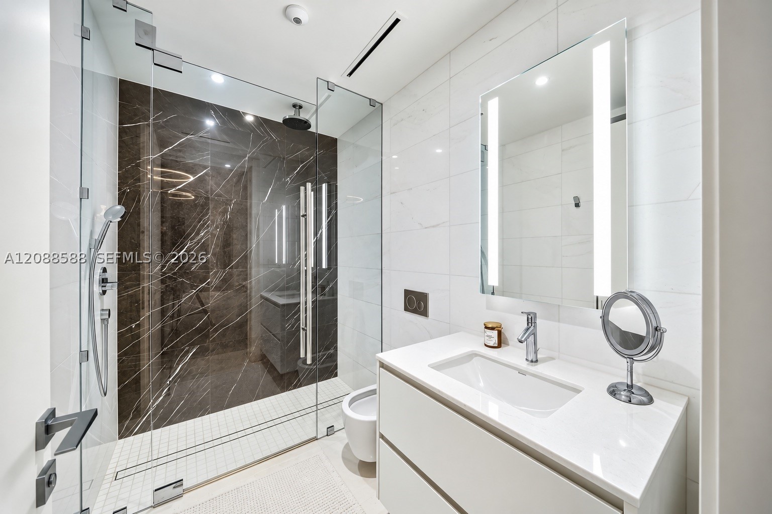 image Aston Martin Residences17