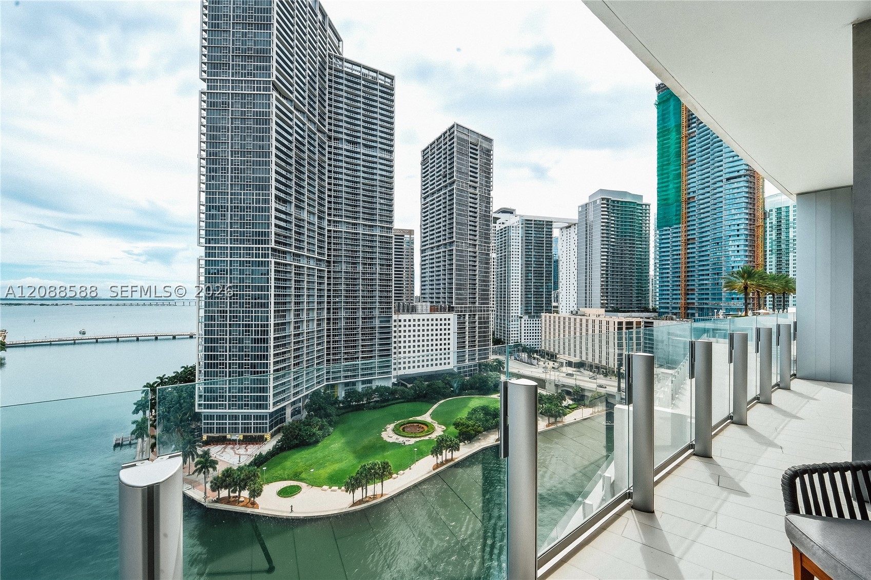 image Aston Martin Residences21