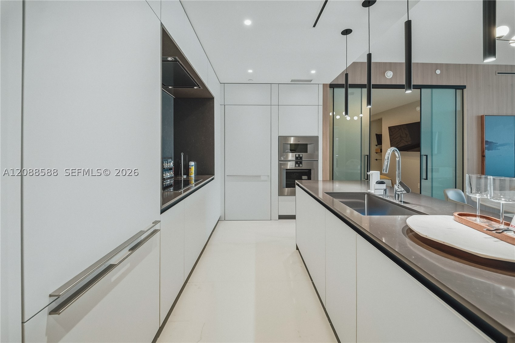 image Aston Martin Residences7