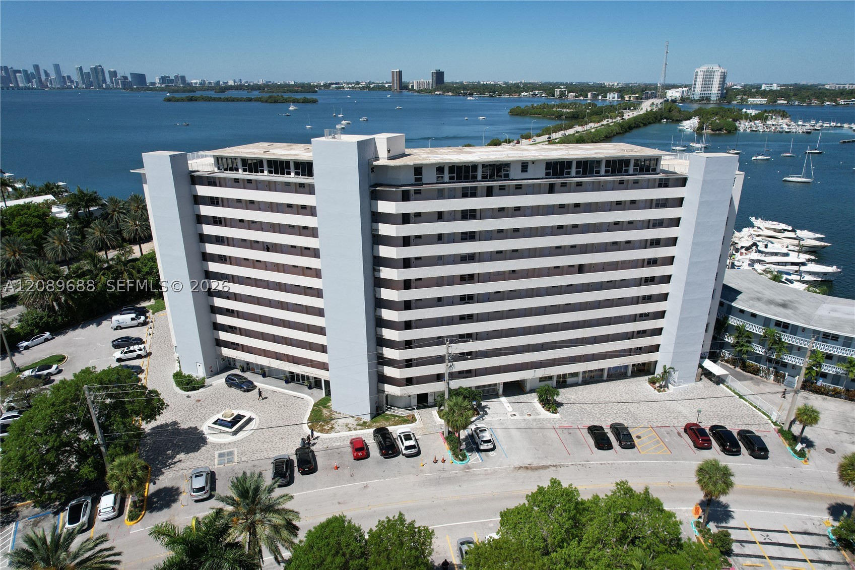 7904 West Dr #616
