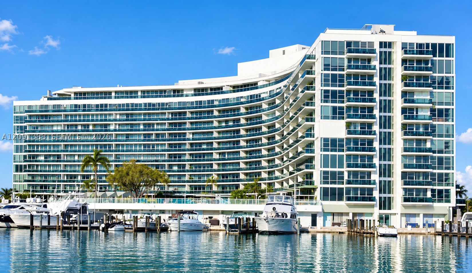 900 Bay Dr #221