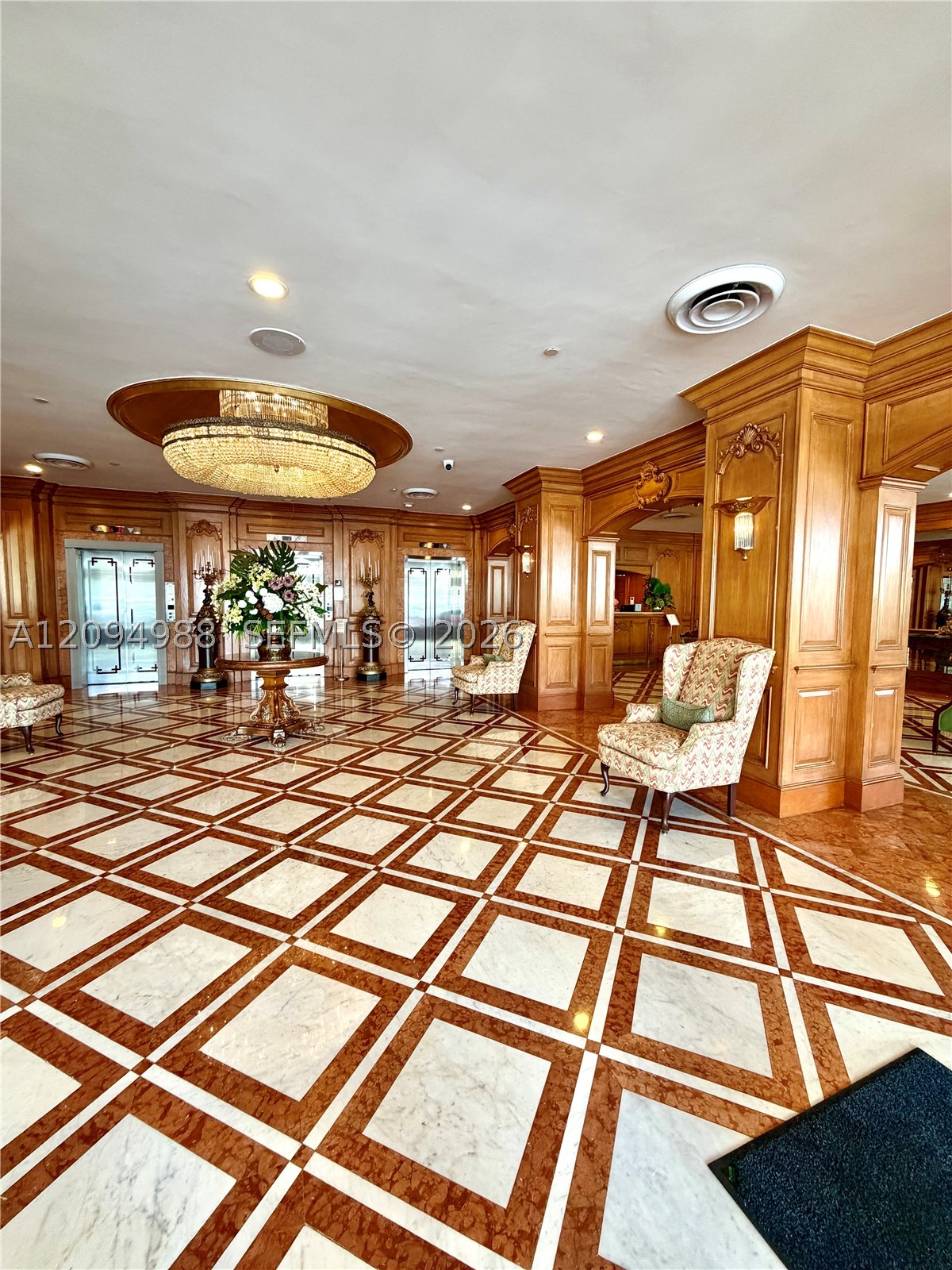 700 Biltmore Way #415 Coral Gables, FL 33134