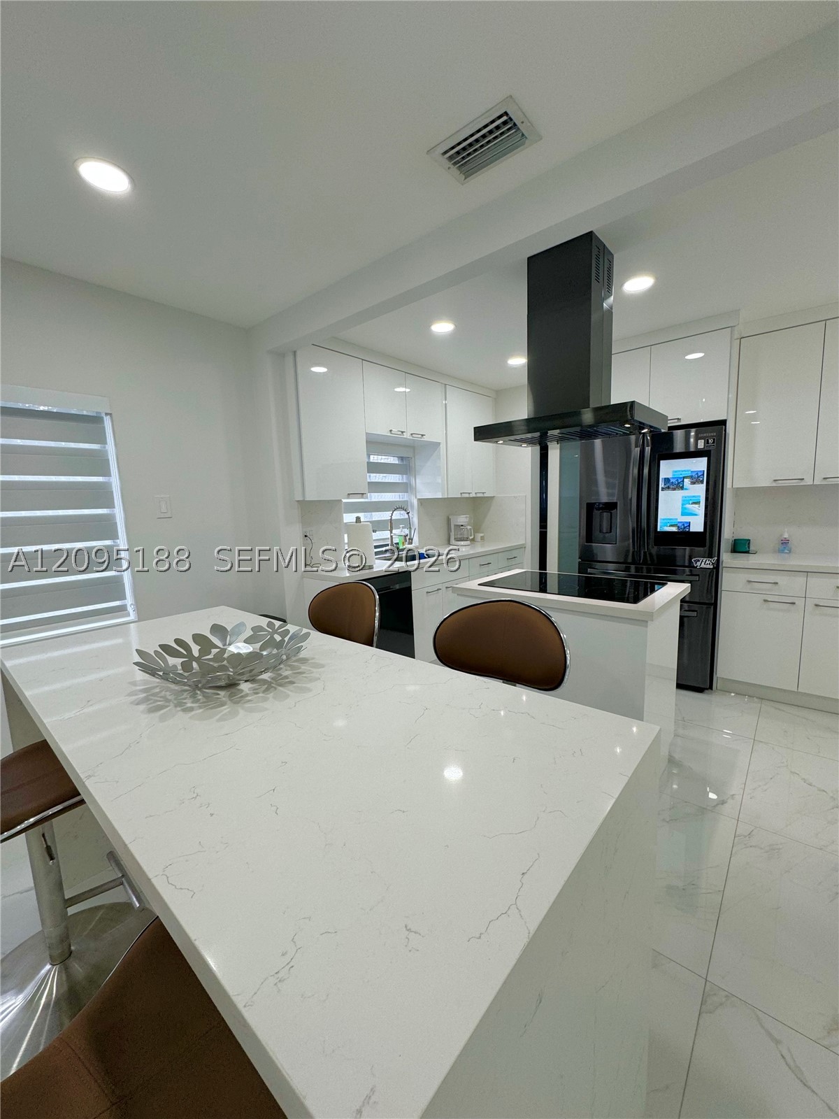 2121 SW 61st Ave Miami, FL 33155