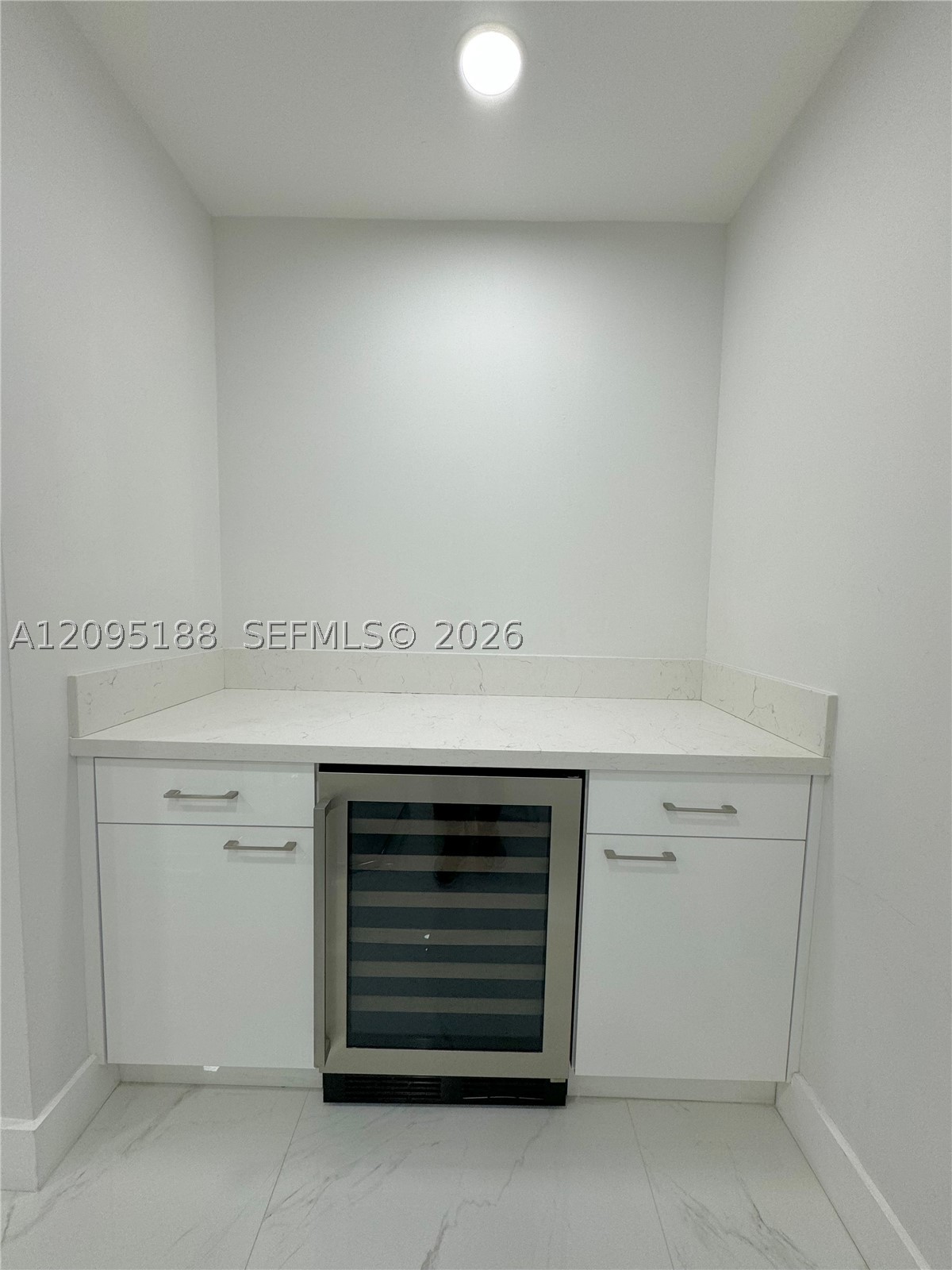 2121 SW 61st Ave Miami, FL 33155