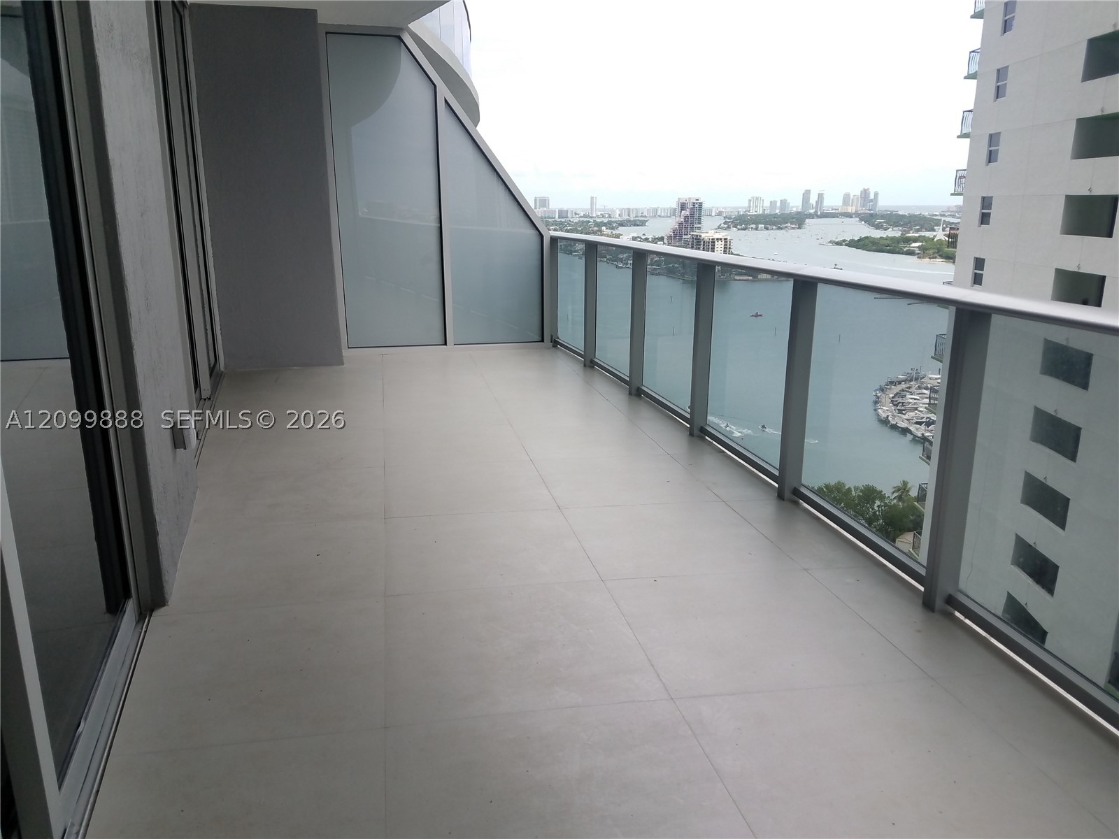 image Aria on the Bay3