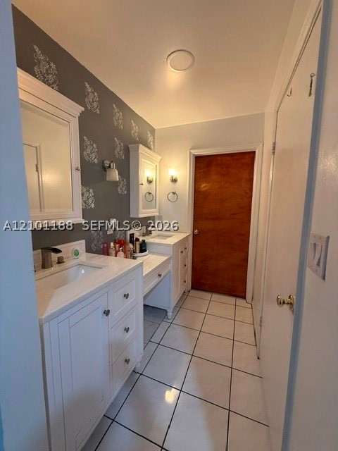 6968 W 24th Ct Hialeah, FL 33016