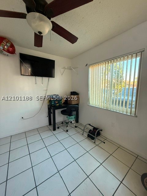 6968 W 24th Ct Hialeah, FL 33016