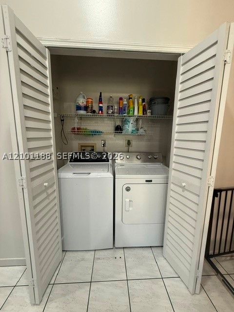 6968 W 24th Ct Hialeah, FL 33016