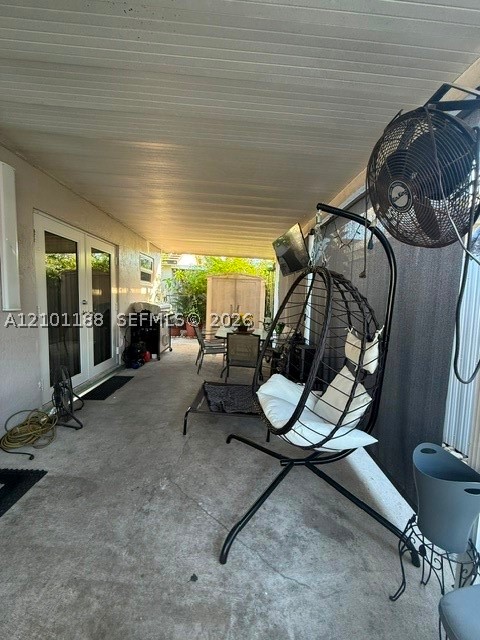 6968 W 24th Ct Hialeah, FL 33016