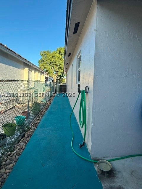 6968 W 24th Ct Hialeah, FL 33016