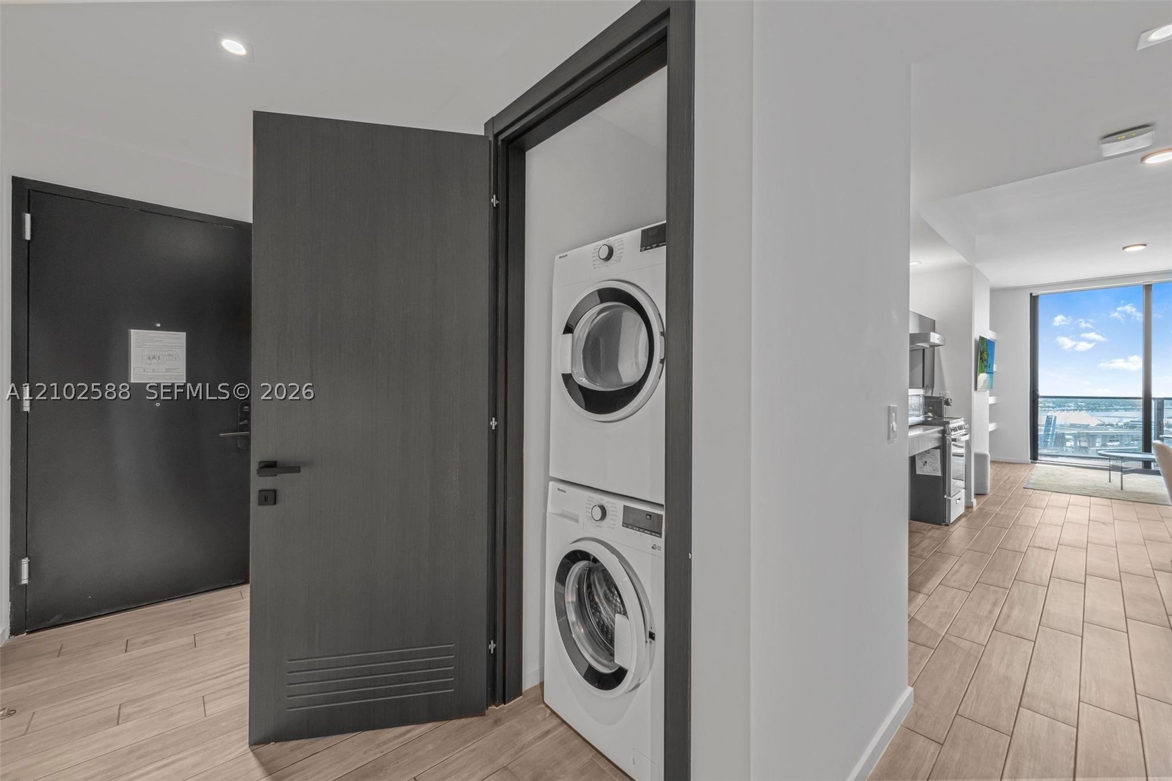 image The Elser Hotel & Residences13