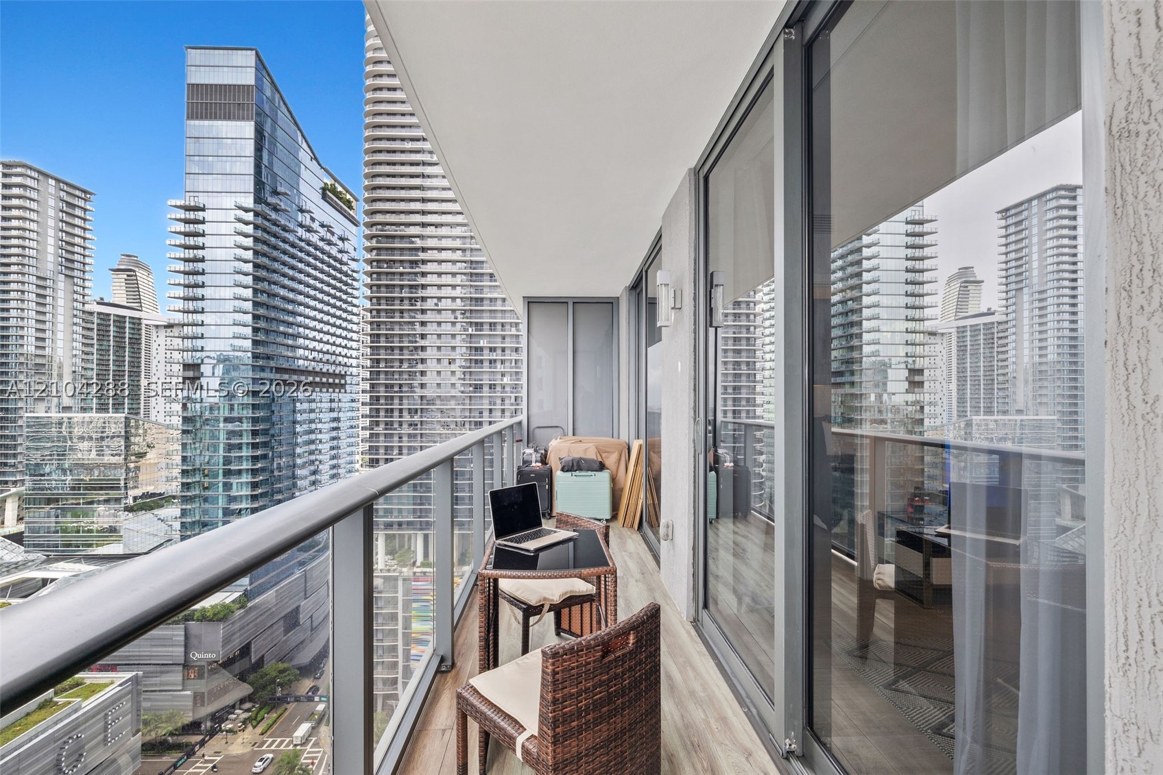 image Brickell Heights West15
