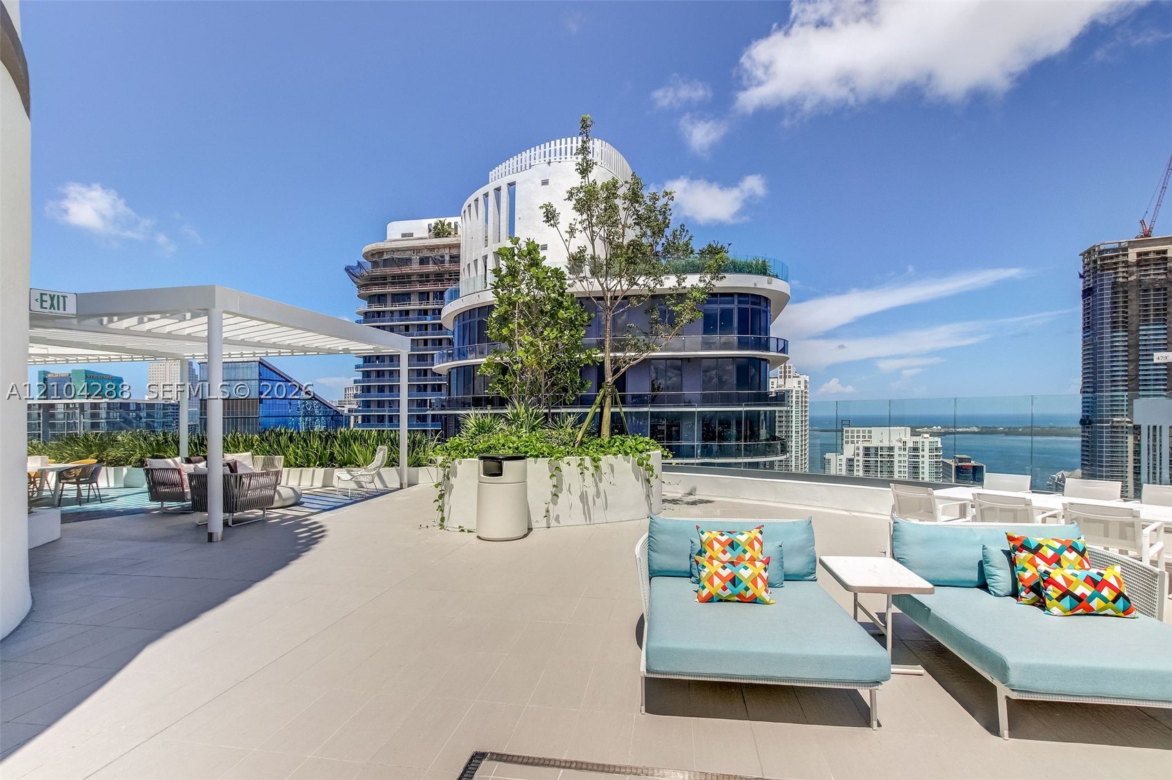 image Brickell Heights West37