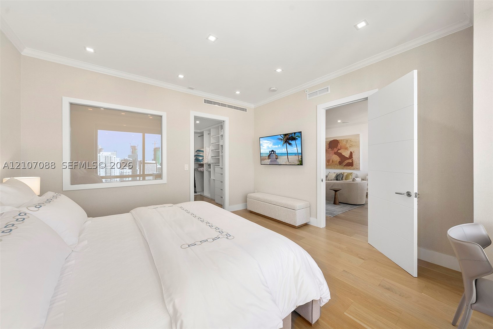 1425 Brickell Ave #51D Miami, FL 33131