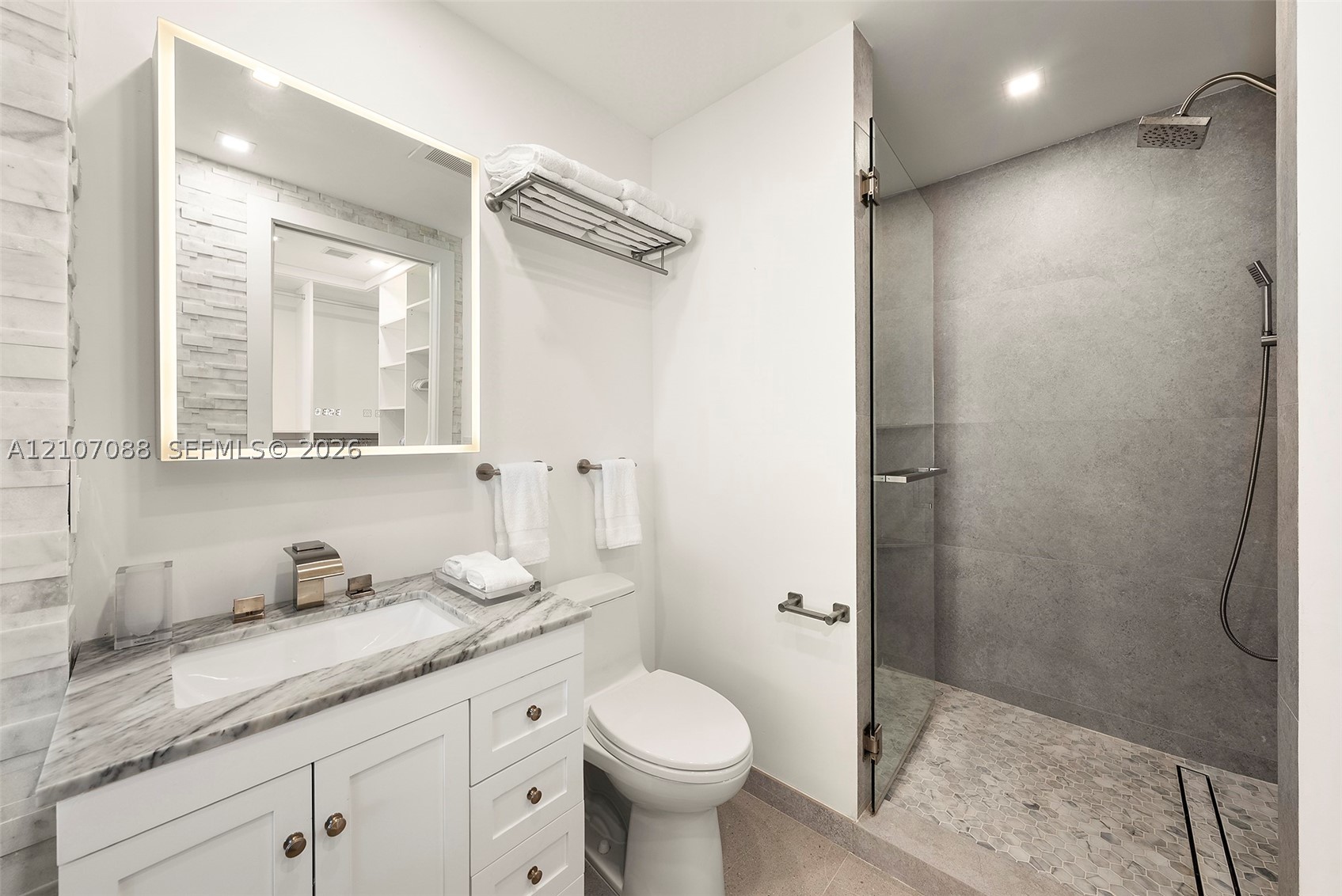 1425 Brickell Ave #51D Miami, FL 33131