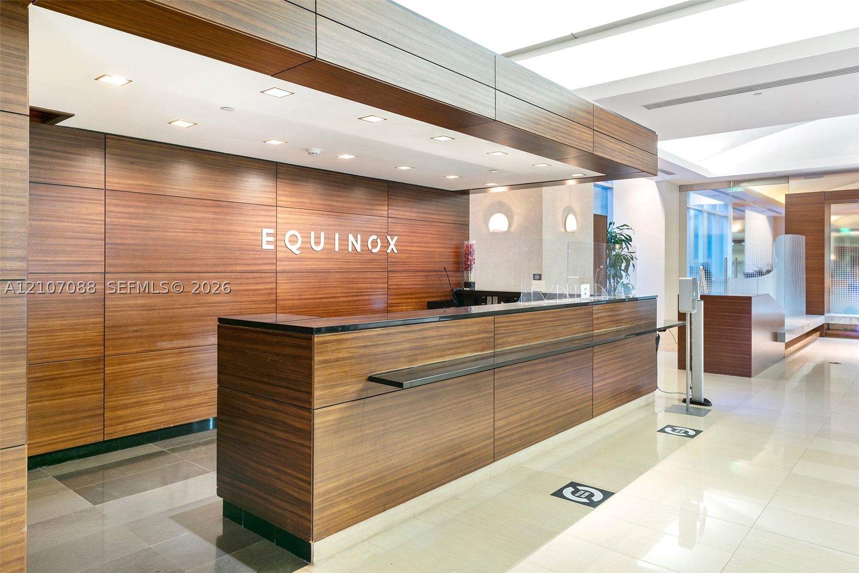 1425 Brickell Ave #51D Miami, FL 33131