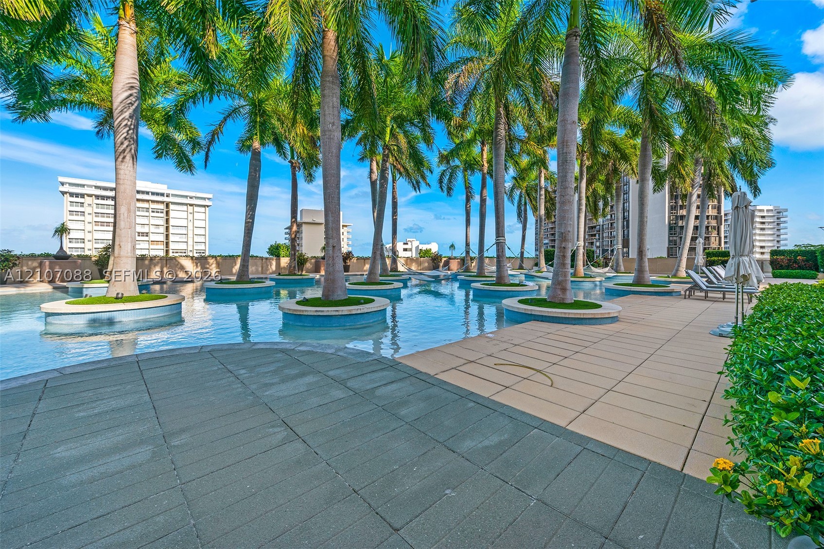 1425 Brickell Ave #51D Miami, FL 33131