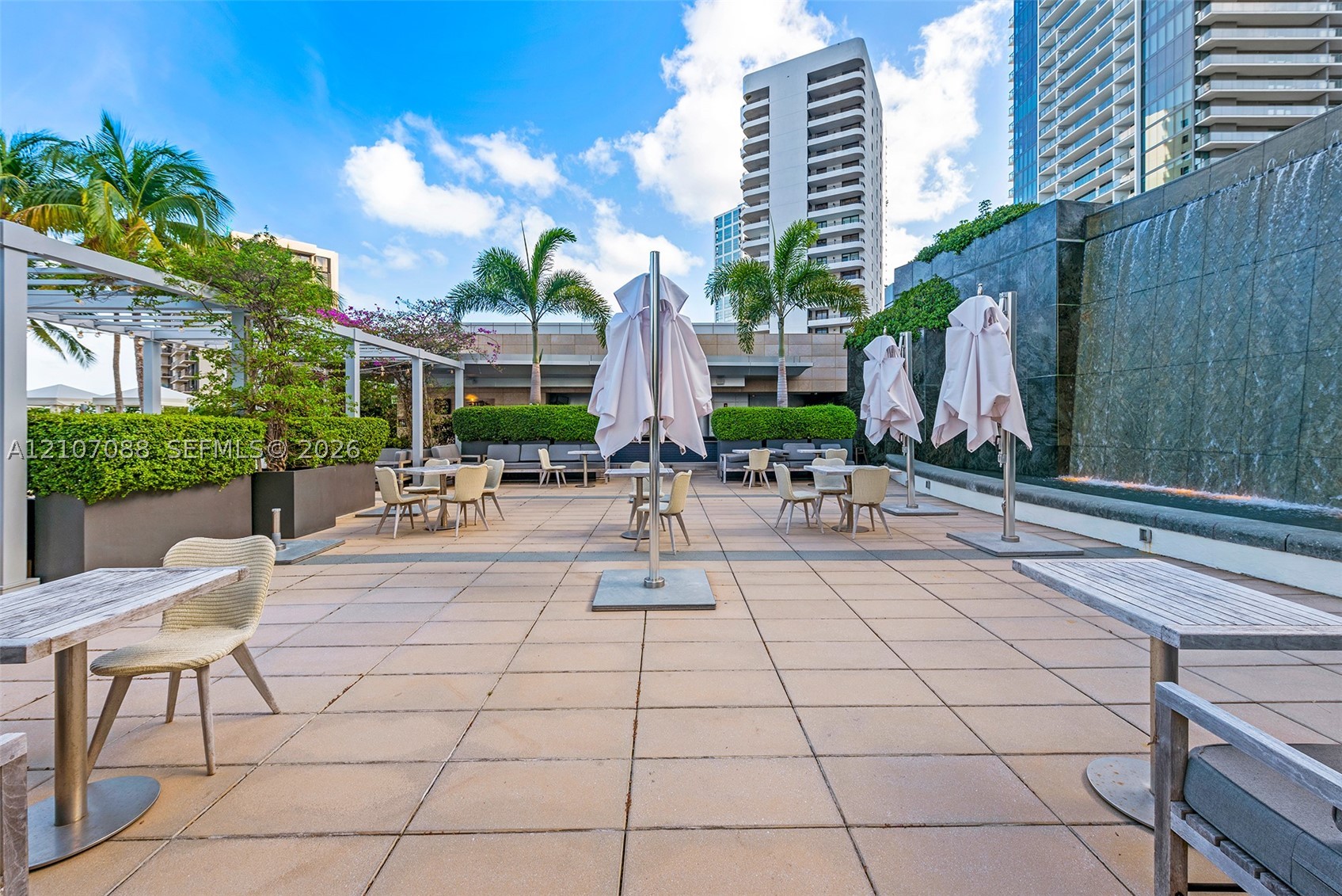 1425 Brickell Ave #51D Miami, FL 33131