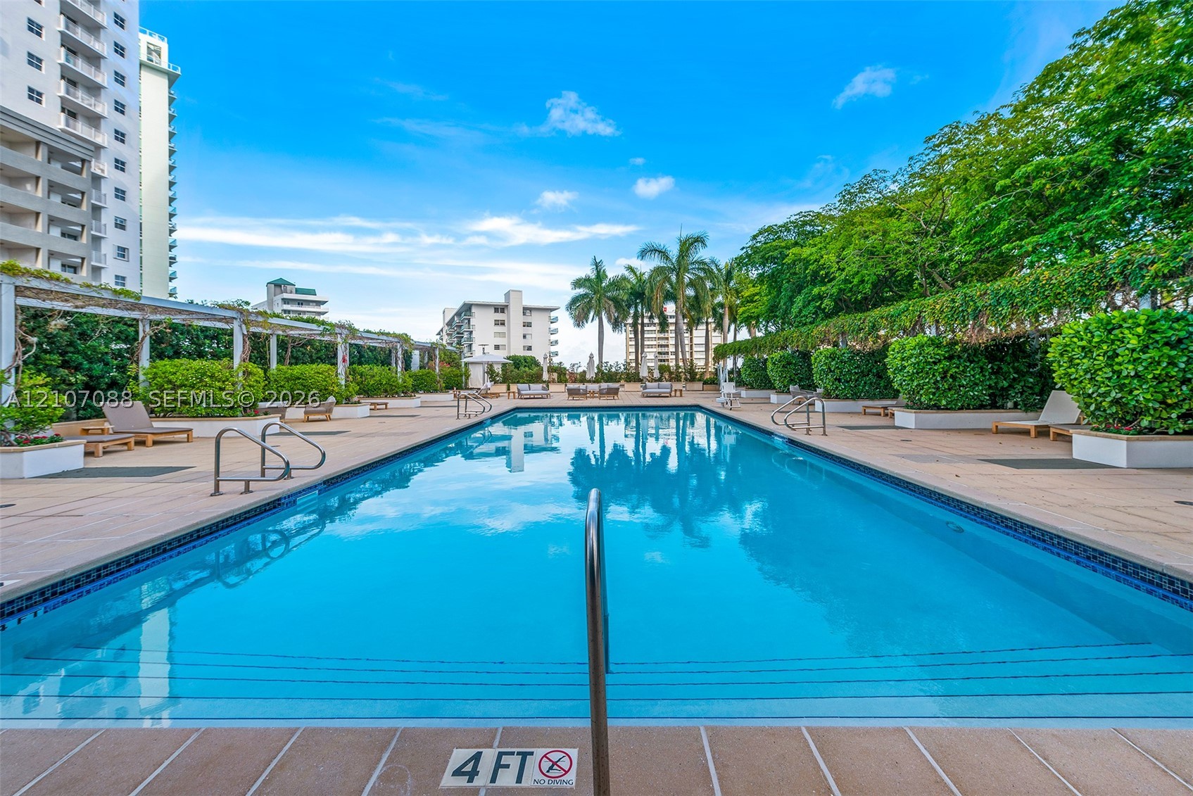1425 Brickell Ave #51D Miami, FL 33131