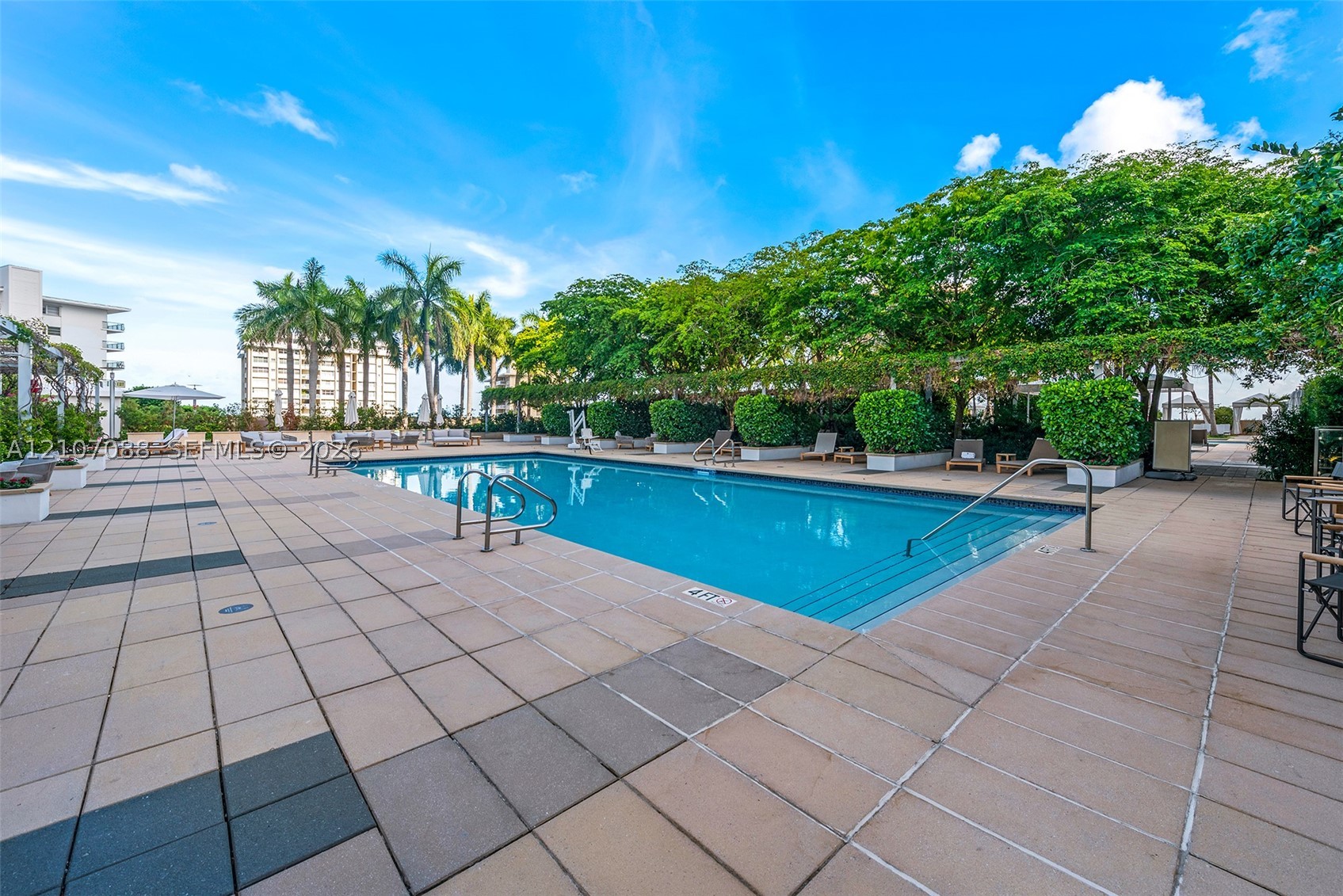 1425 Brickell Ave #51D Miami, FL 33131