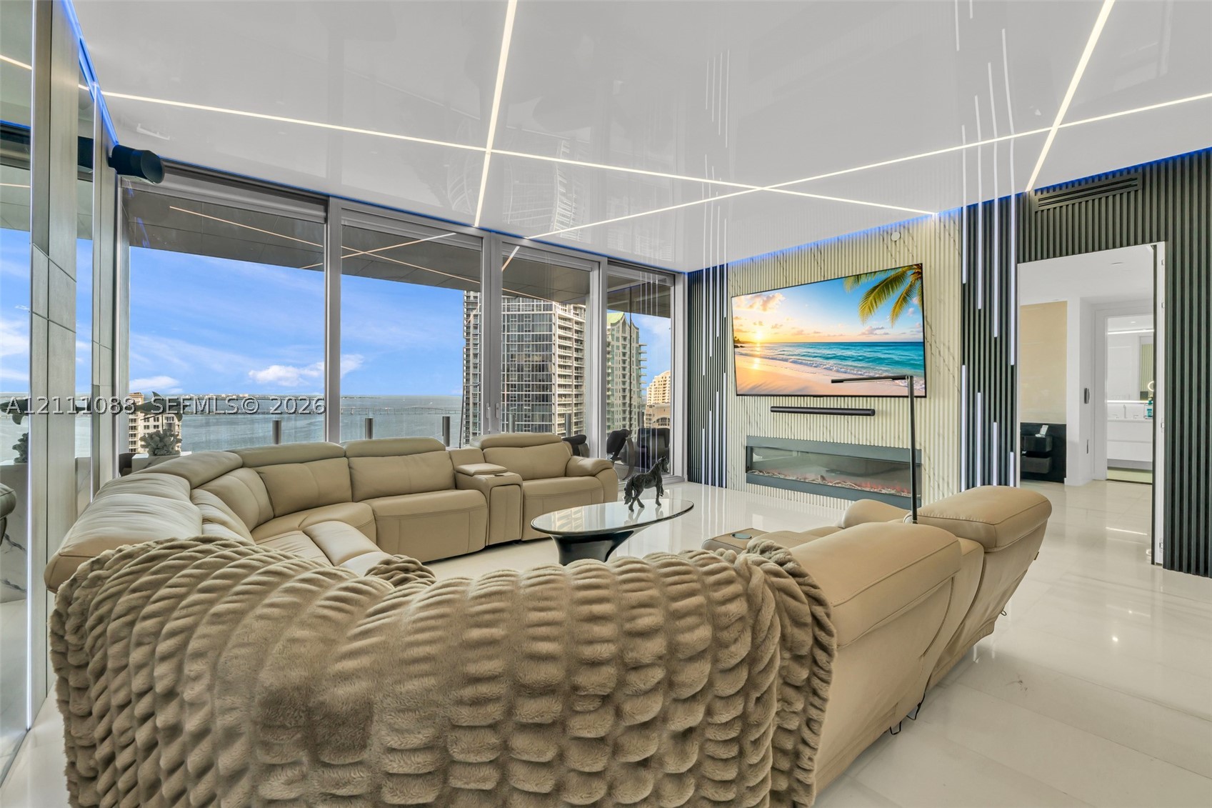 300 Biscayne Blvd Way #3103C Miami, FL 33131