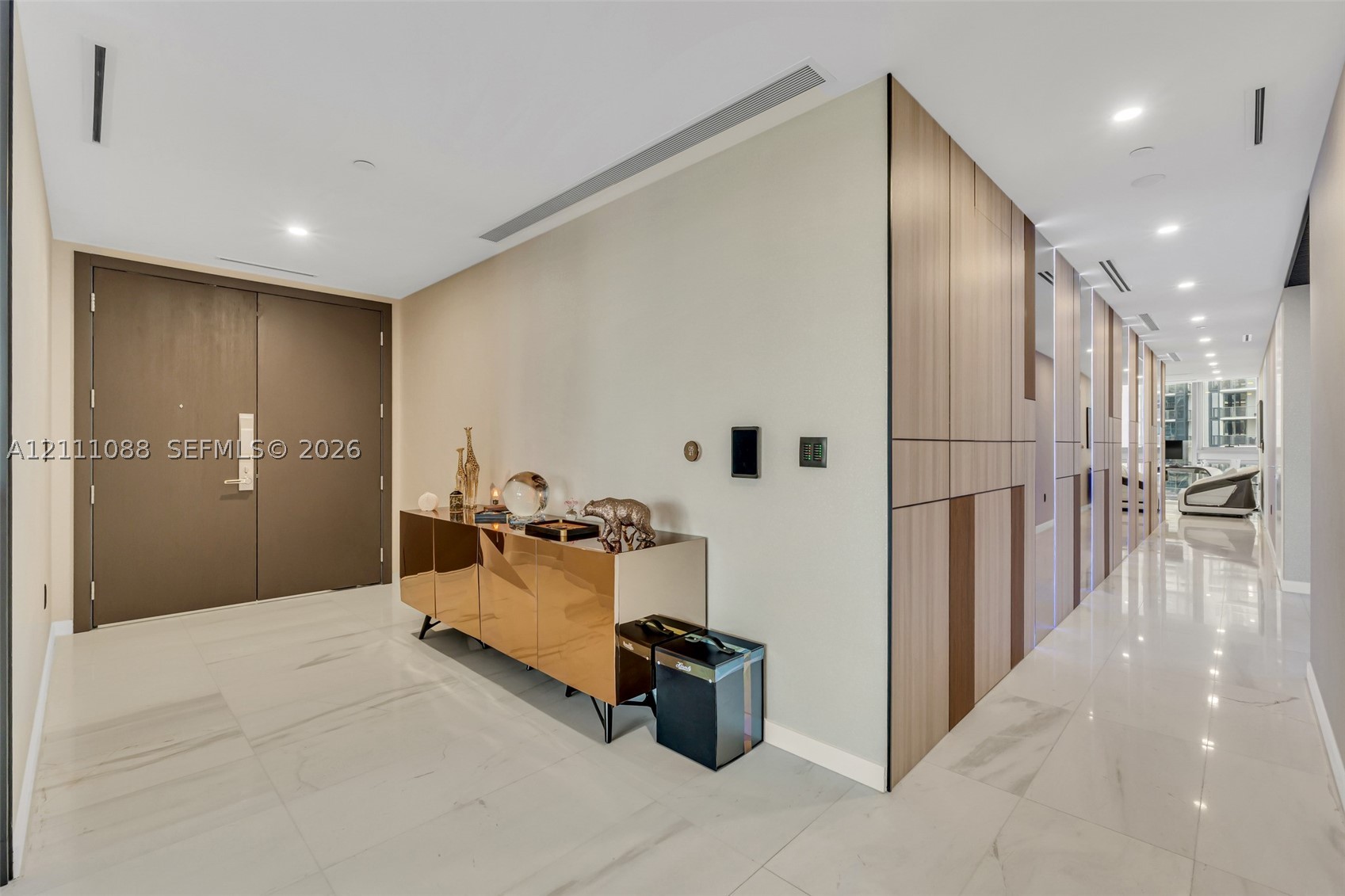 300 Biscayne Blvd Way #3103C Miami, FL 33131