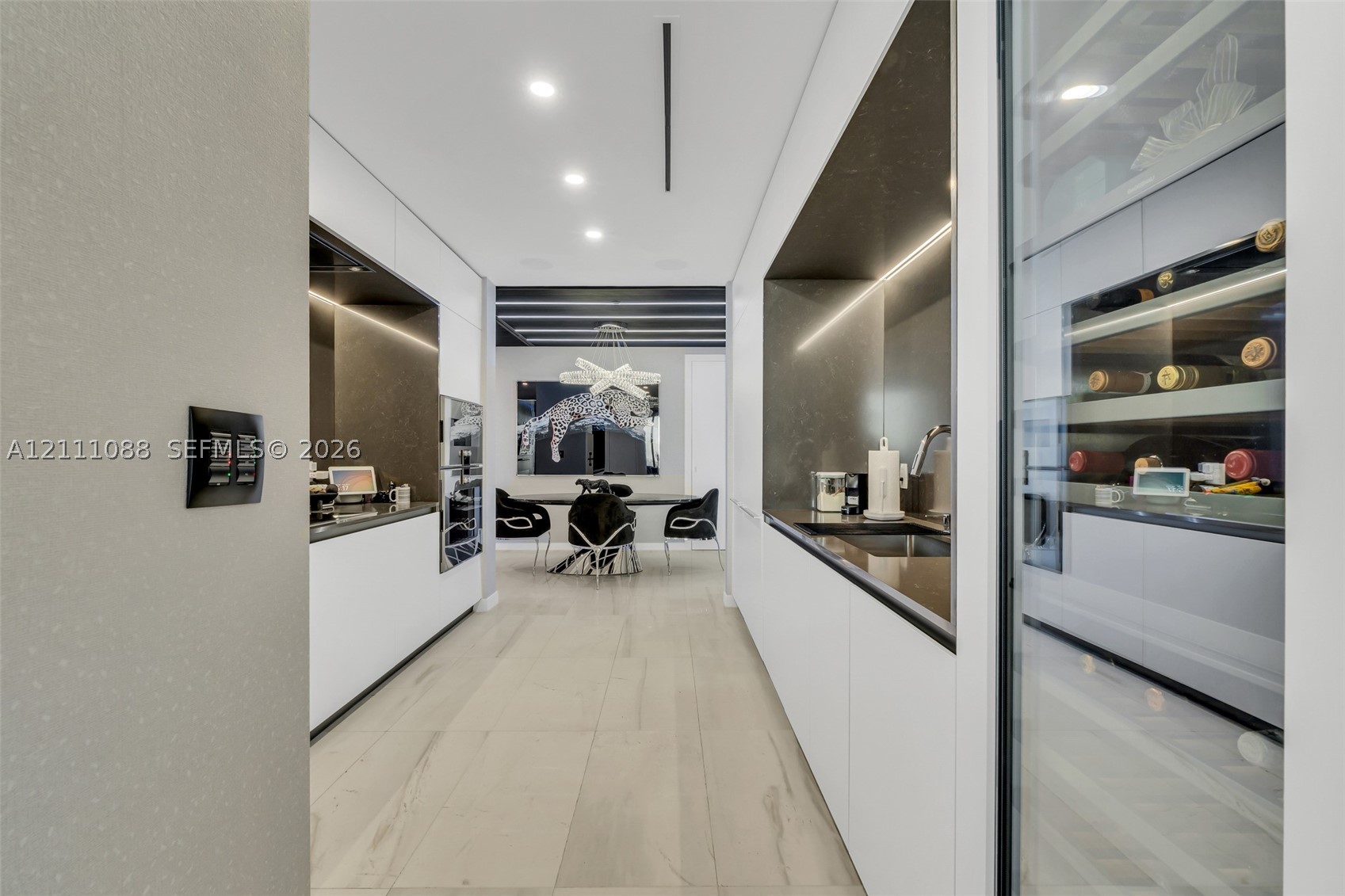 300 Biscayne Blvd Way #3103C Miami, FL 33131