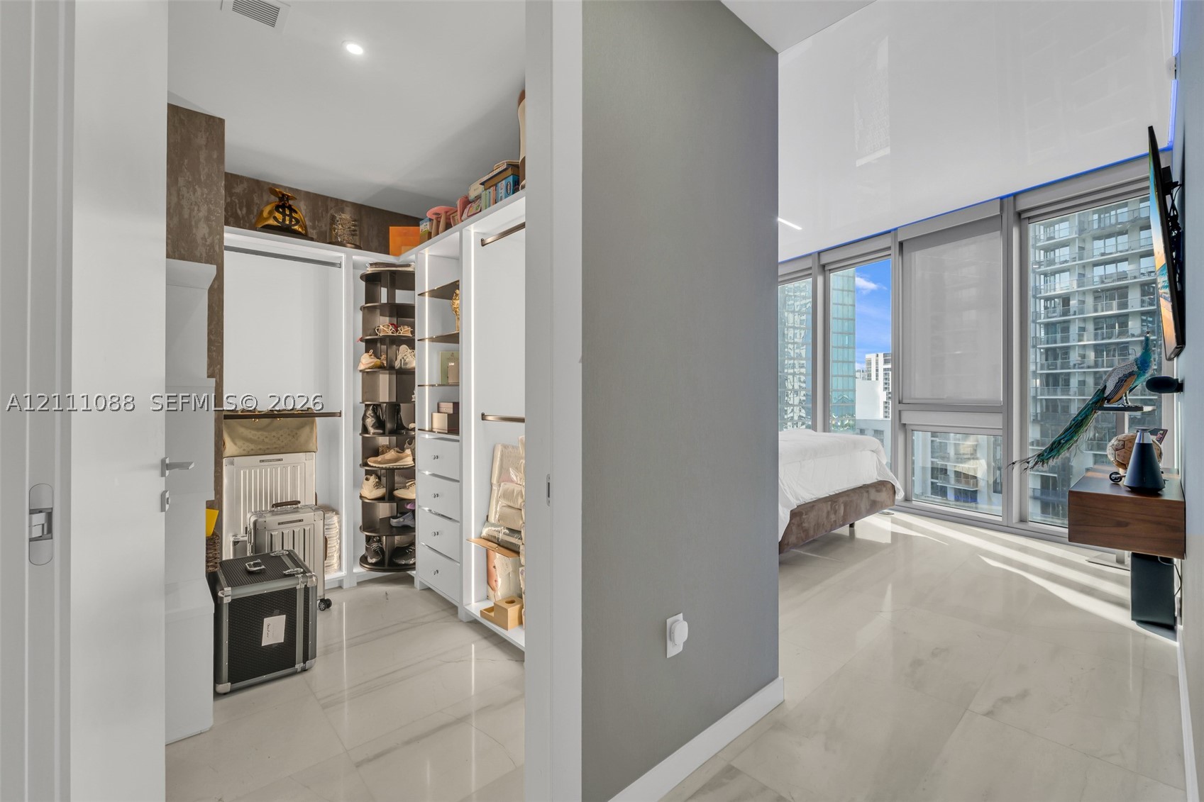 300 Biscayne Blvd Way #3103C Miami, FL 33131