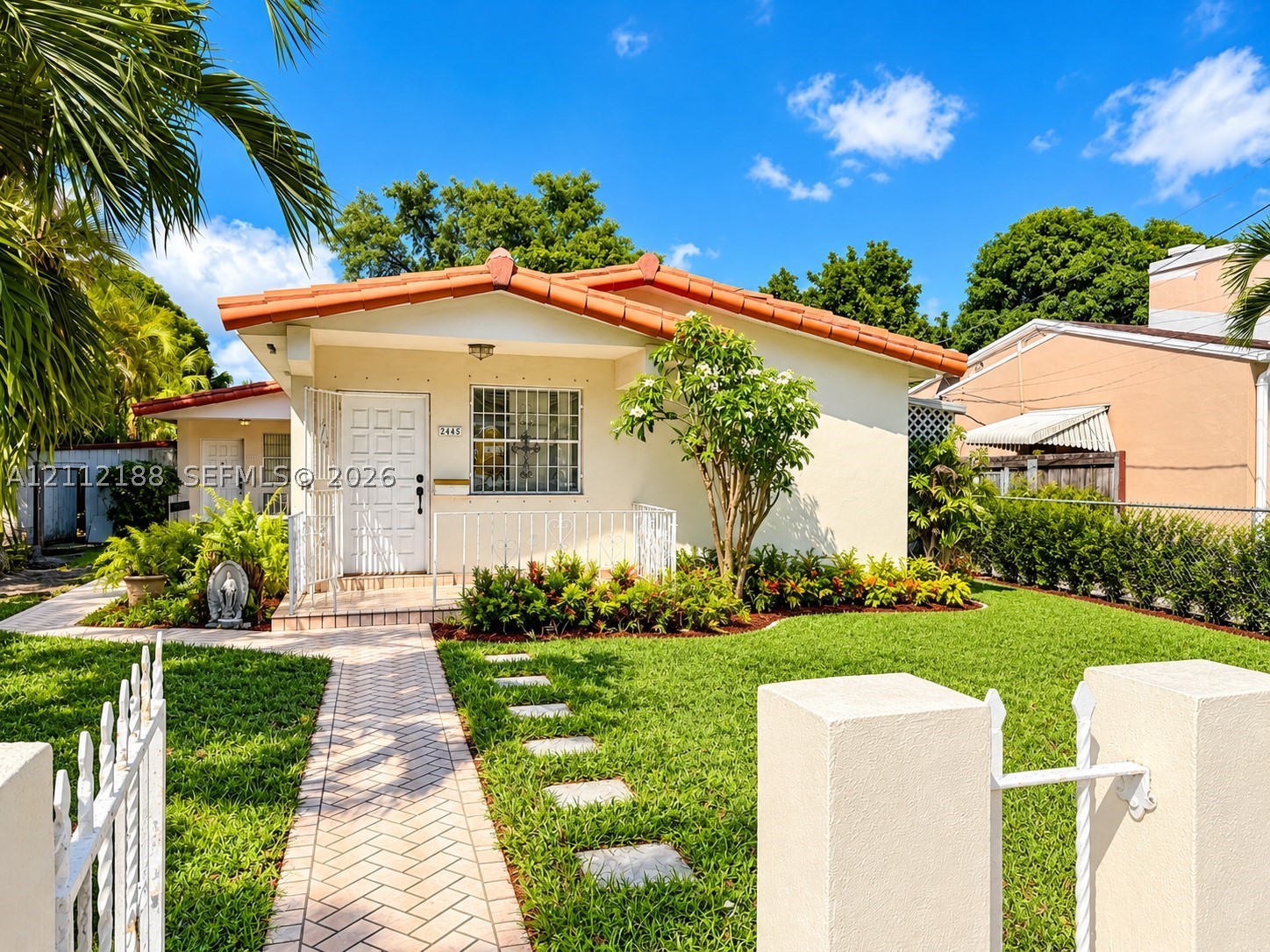 2445 SW 19th St