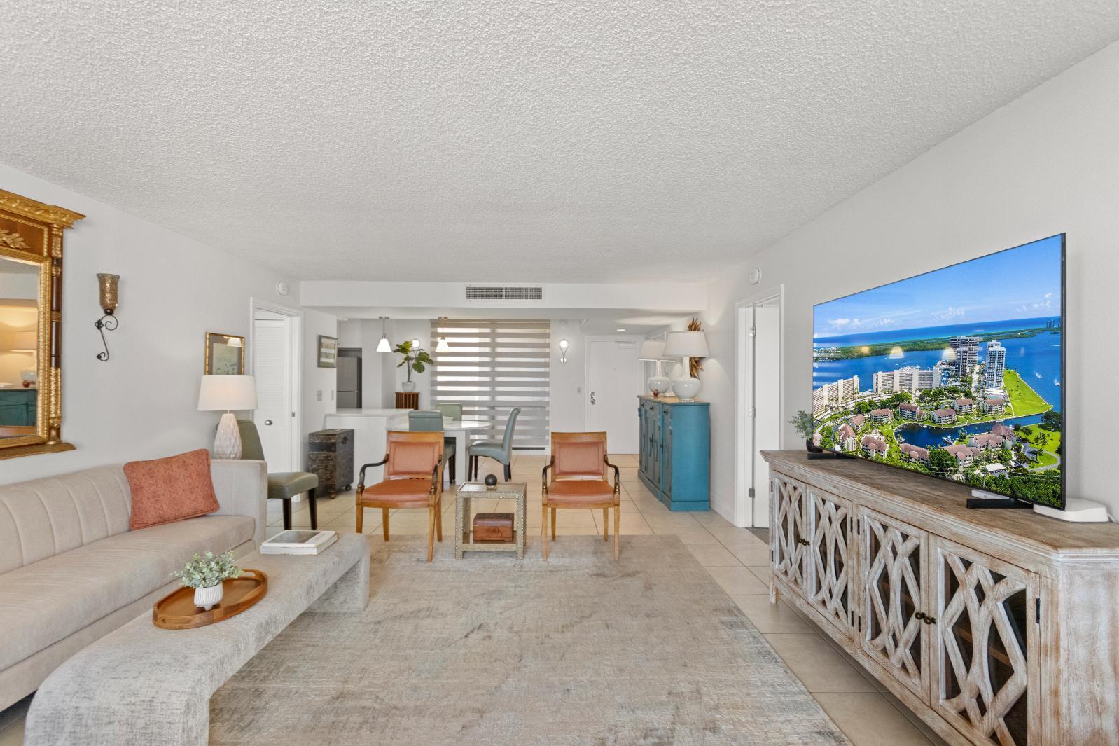 136 Lakeshore #711 North Palm Beach, FL 33408