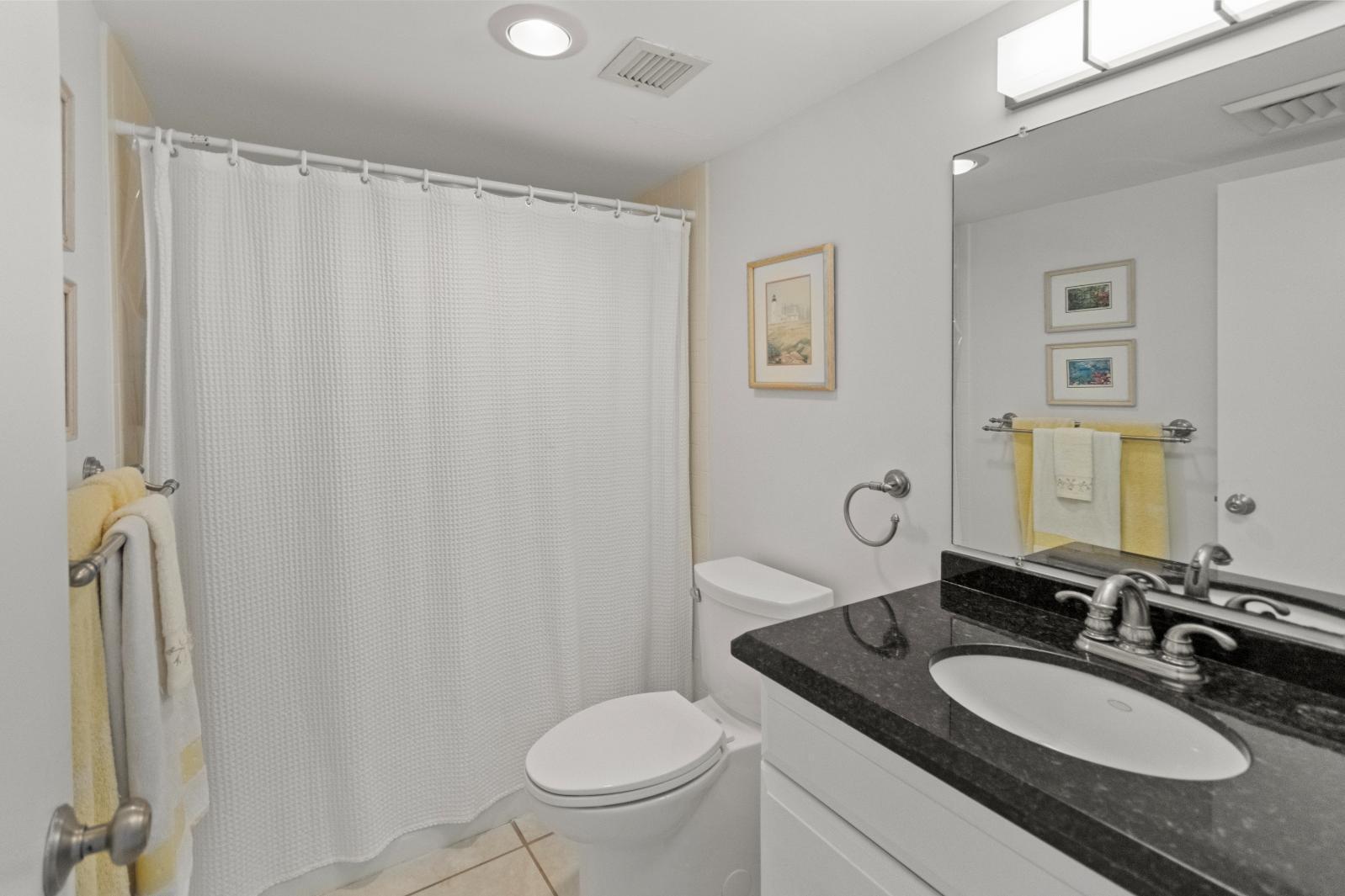 136 Lakeshore #711 North Palm Beach, FL 33408