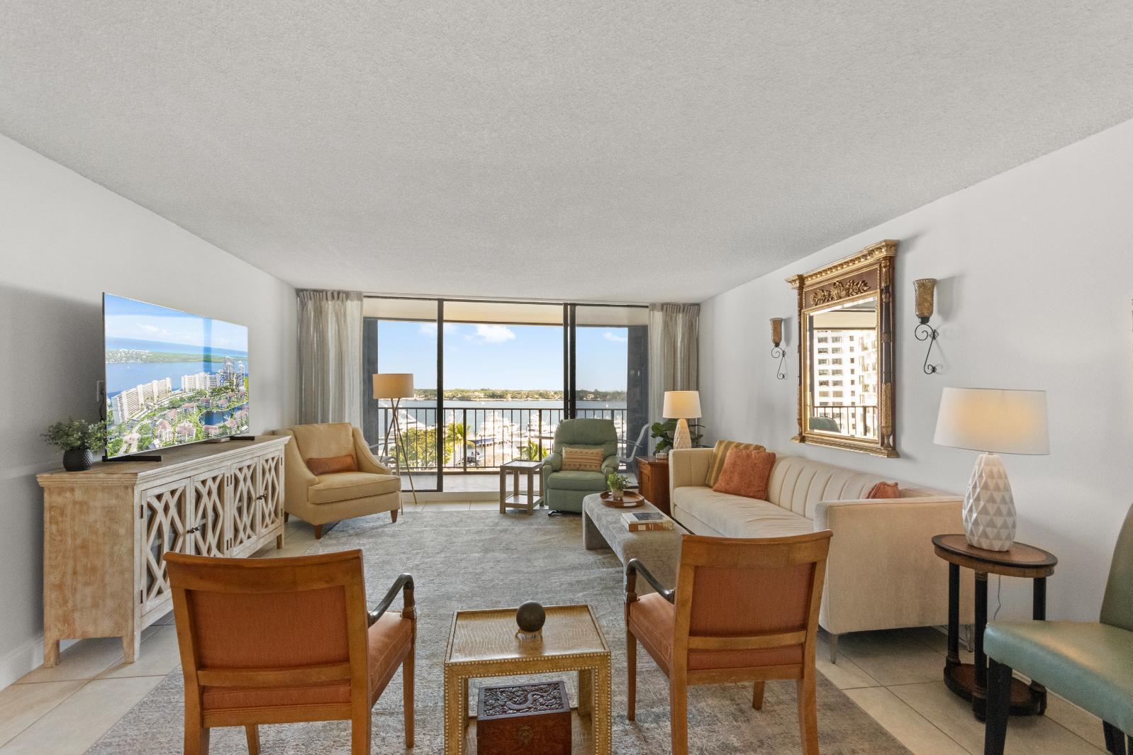 136 Lakeshore #711 North Palm Beach, FL 33408