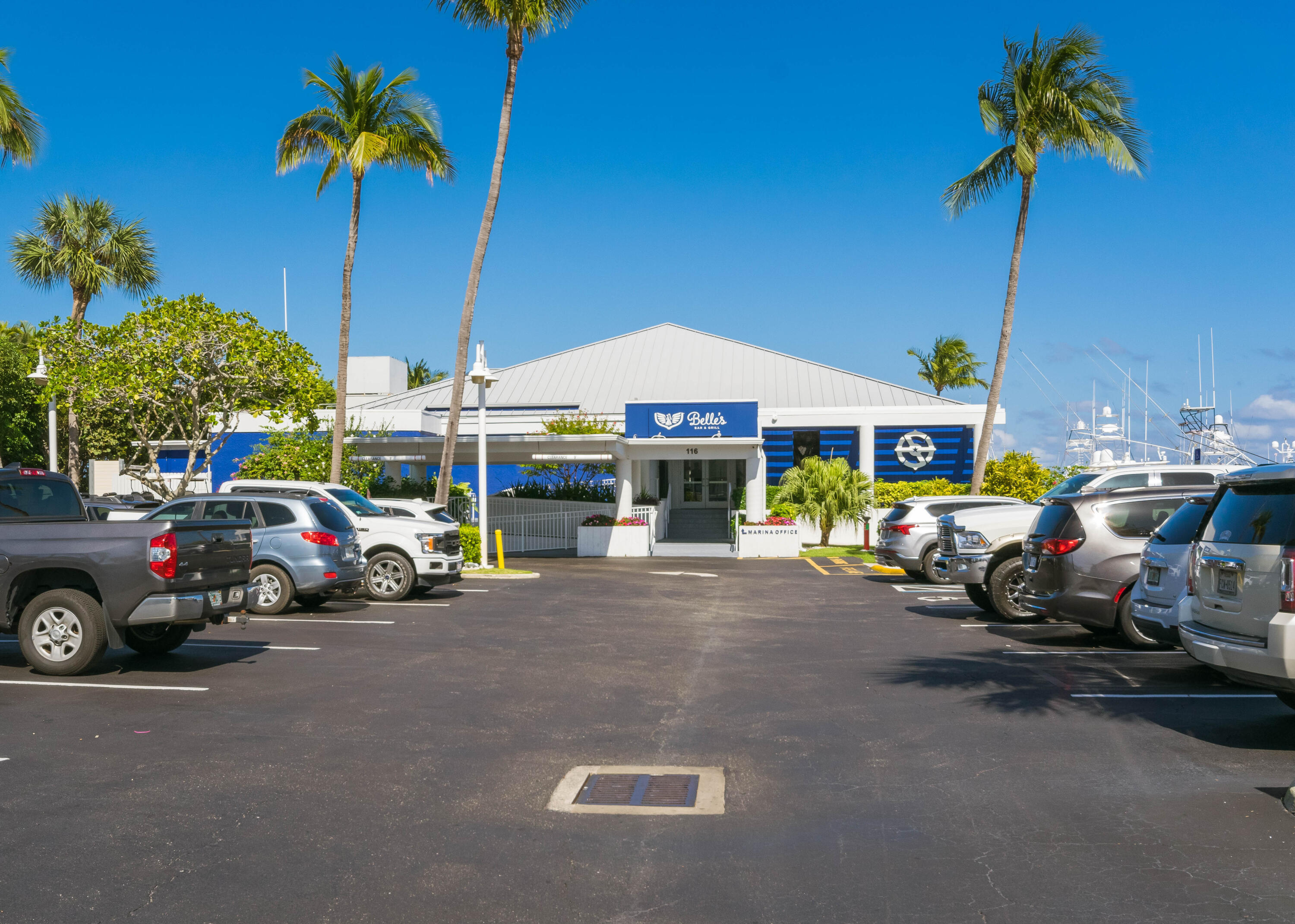 136 Lakeshore #711 North Palm Beach, FL 33408