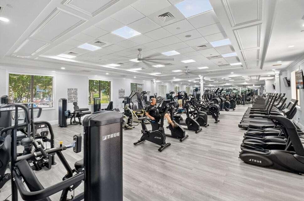 9689 Baywood Park Delray Beach, FL 33446