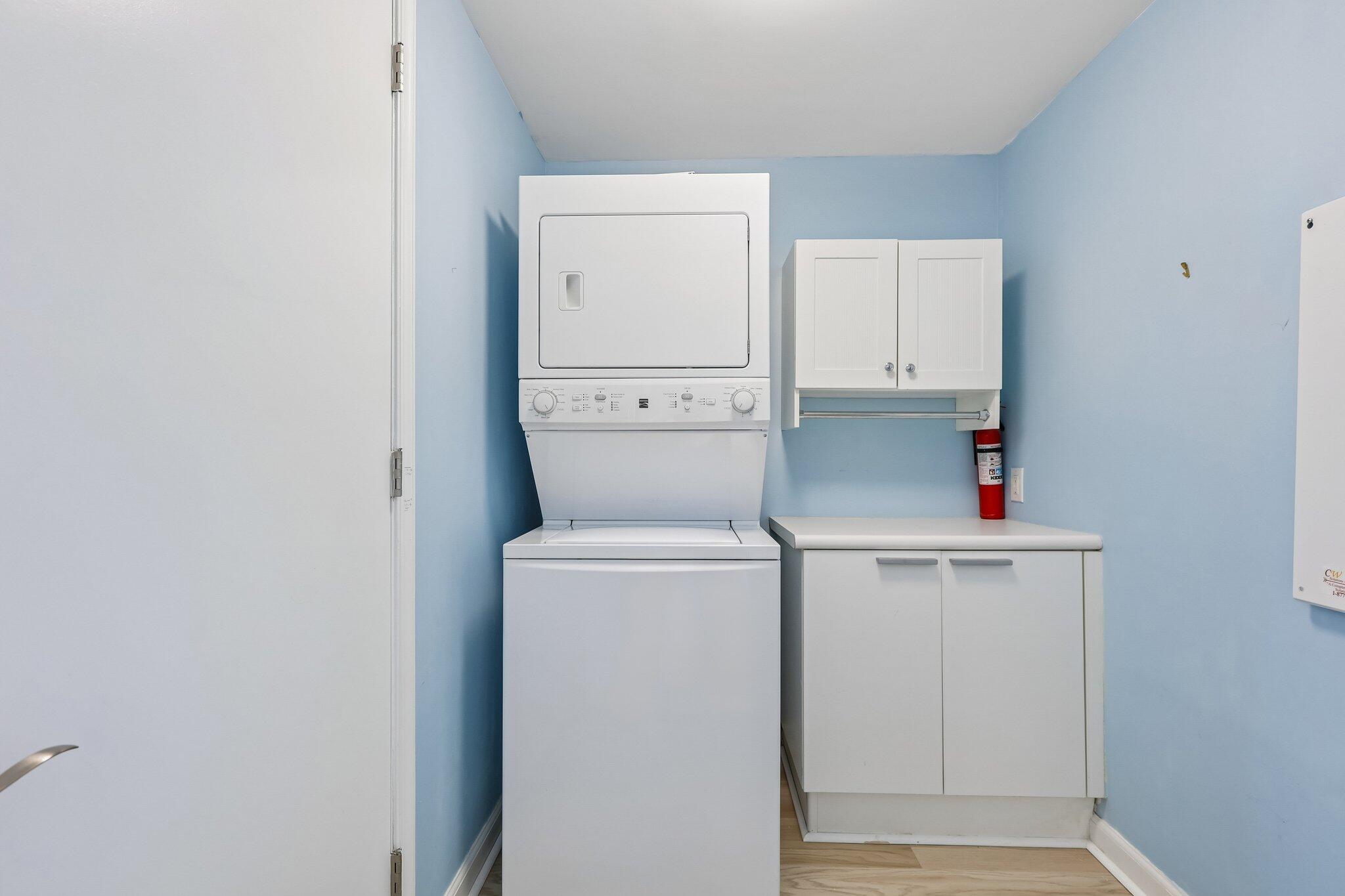 2650 Lake Shr #1202 Riviera Beach, FL 33404
