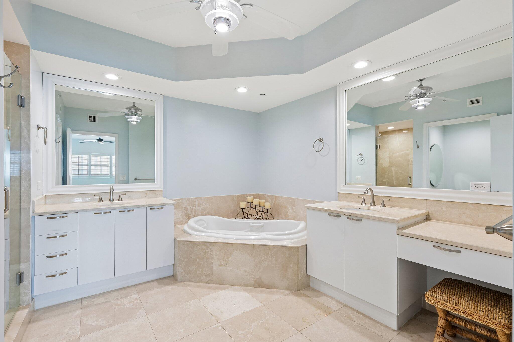 2650 Lake Shr #1202 Riviera Beach, FL 33404