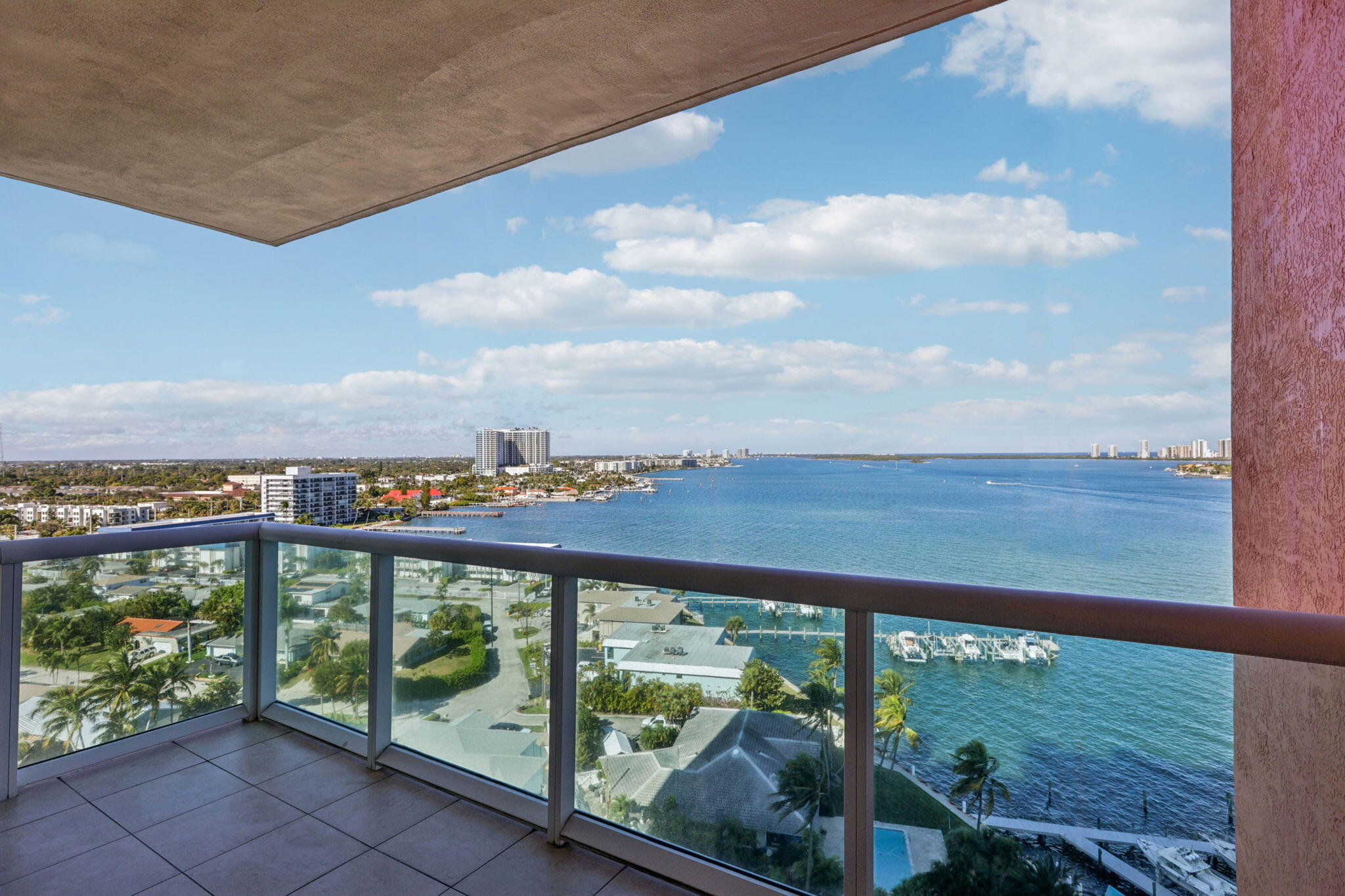 2650 Lake Shr #1202 Riviera Beach, FL 33404