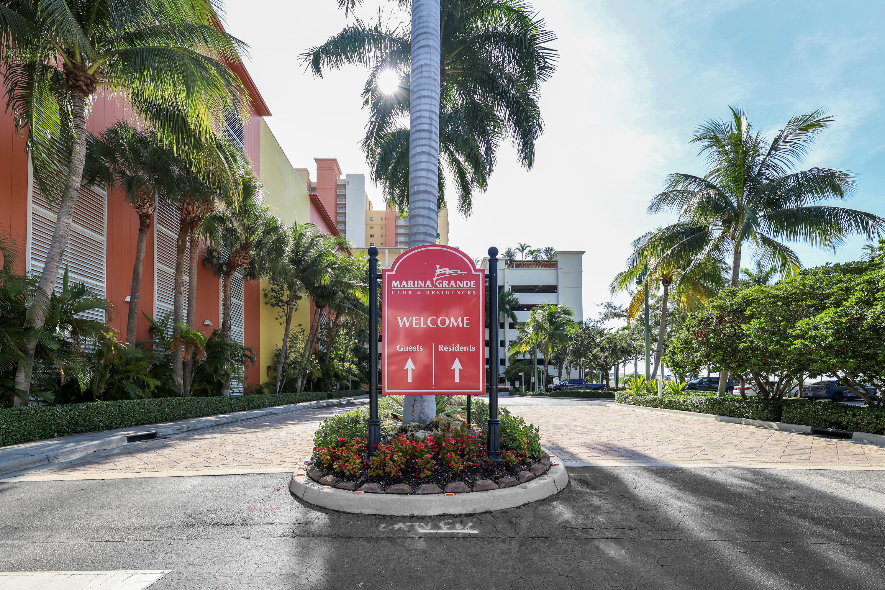 2650 Lake Shr #1202 Riviera Beach, FL 33404