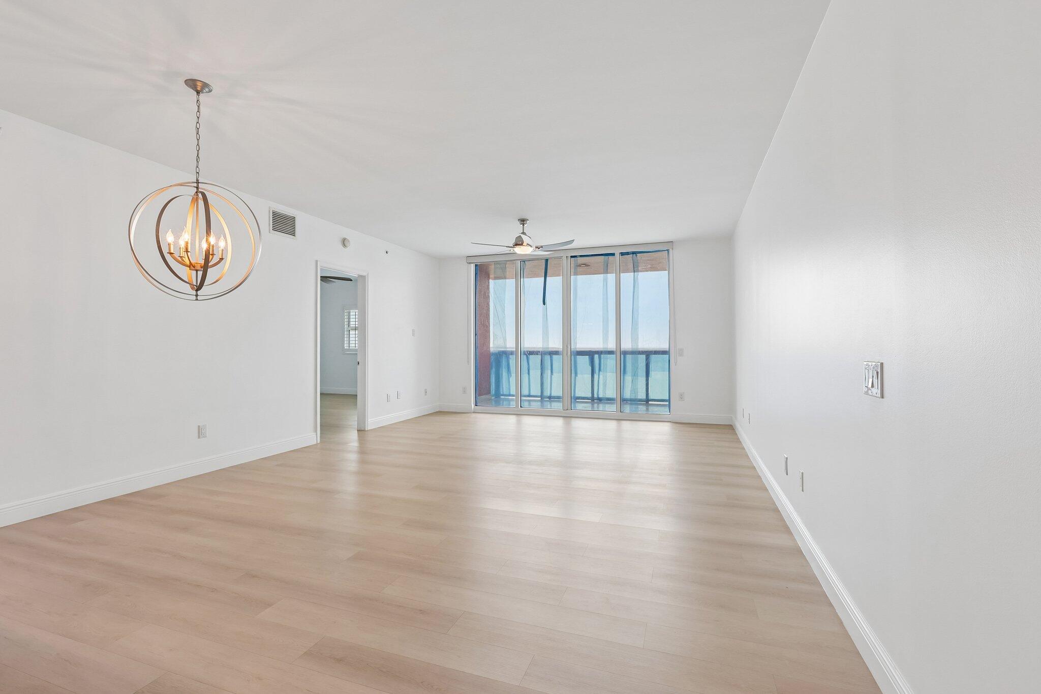 2650 Lake Shr #1202 Riviera Beach, FL 33404