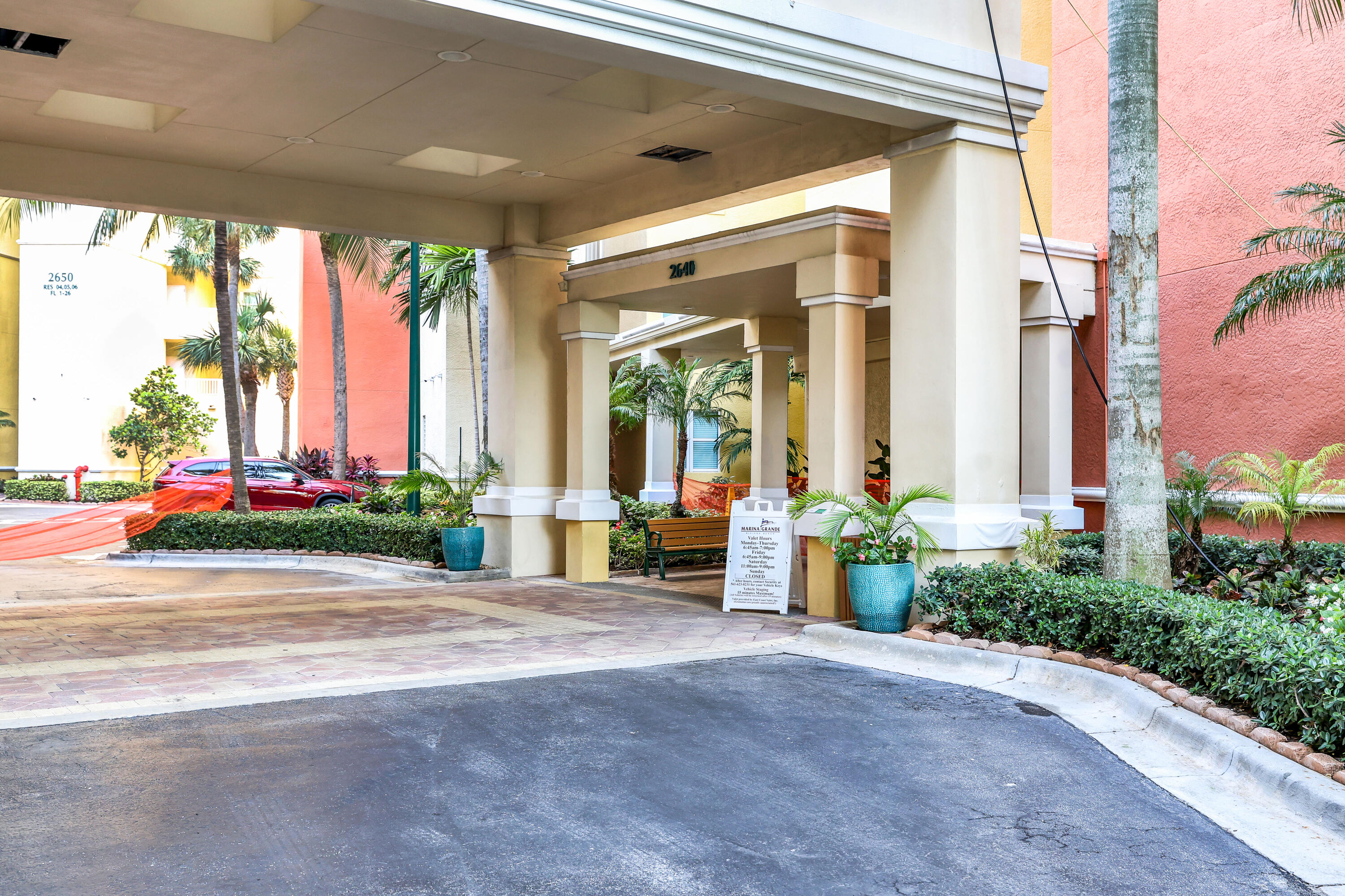 2650 Lake Shr #1202 Riviera Beach, FL 33404