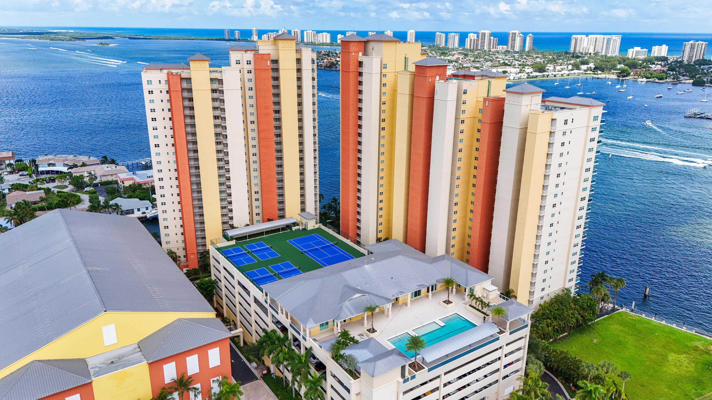2650 Lake Shr #1202 Riviera Beach, FL 33404
