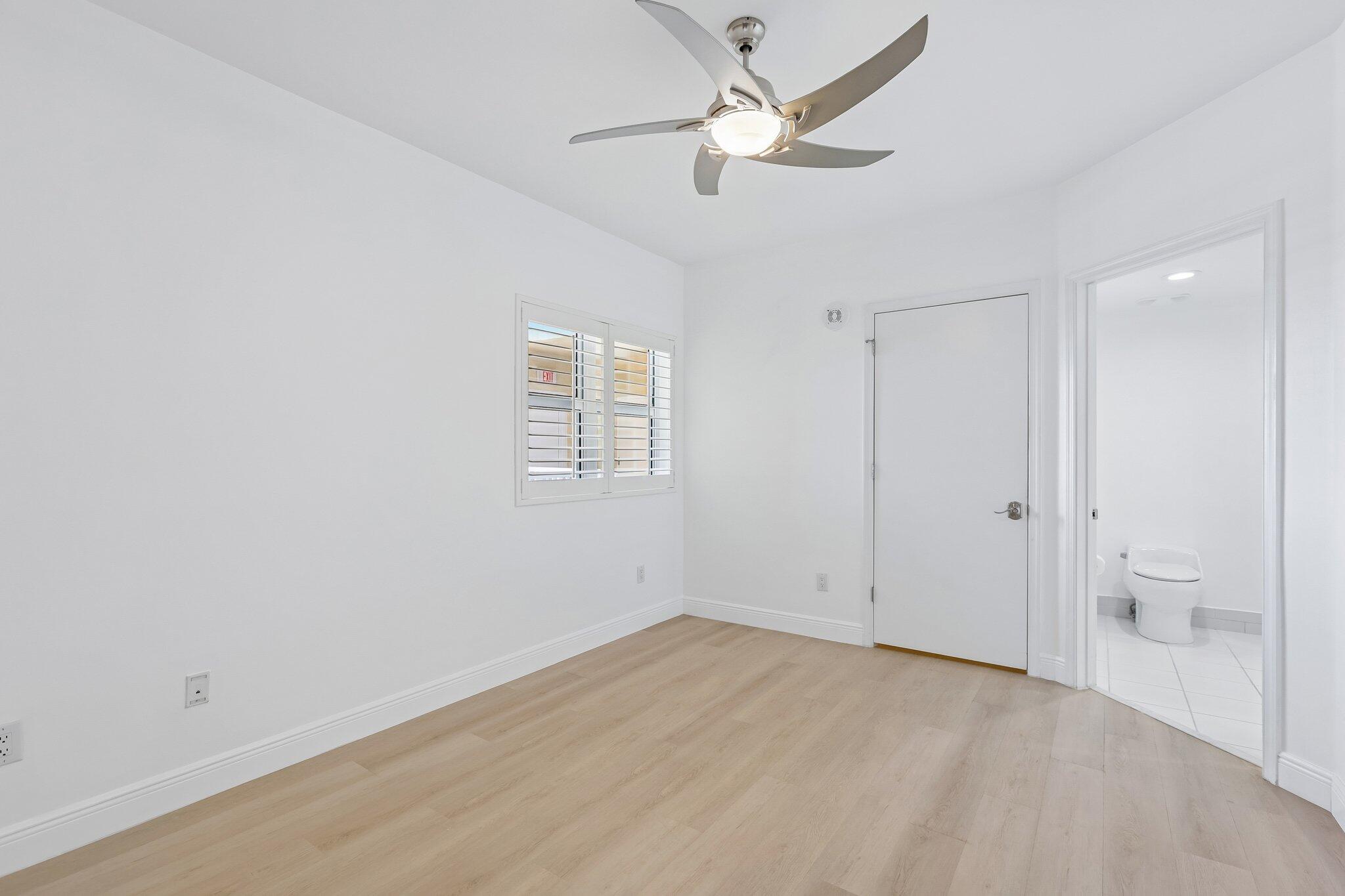 2650 Lake Shr #1202 Riviera Beach, FL 33404