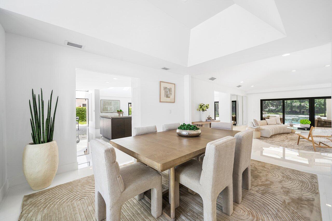 1648 Breakers West West Palm Beach, FL 33411