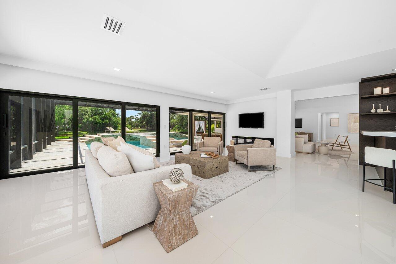 1648 Breakers West West Palm Beach, FL 33411