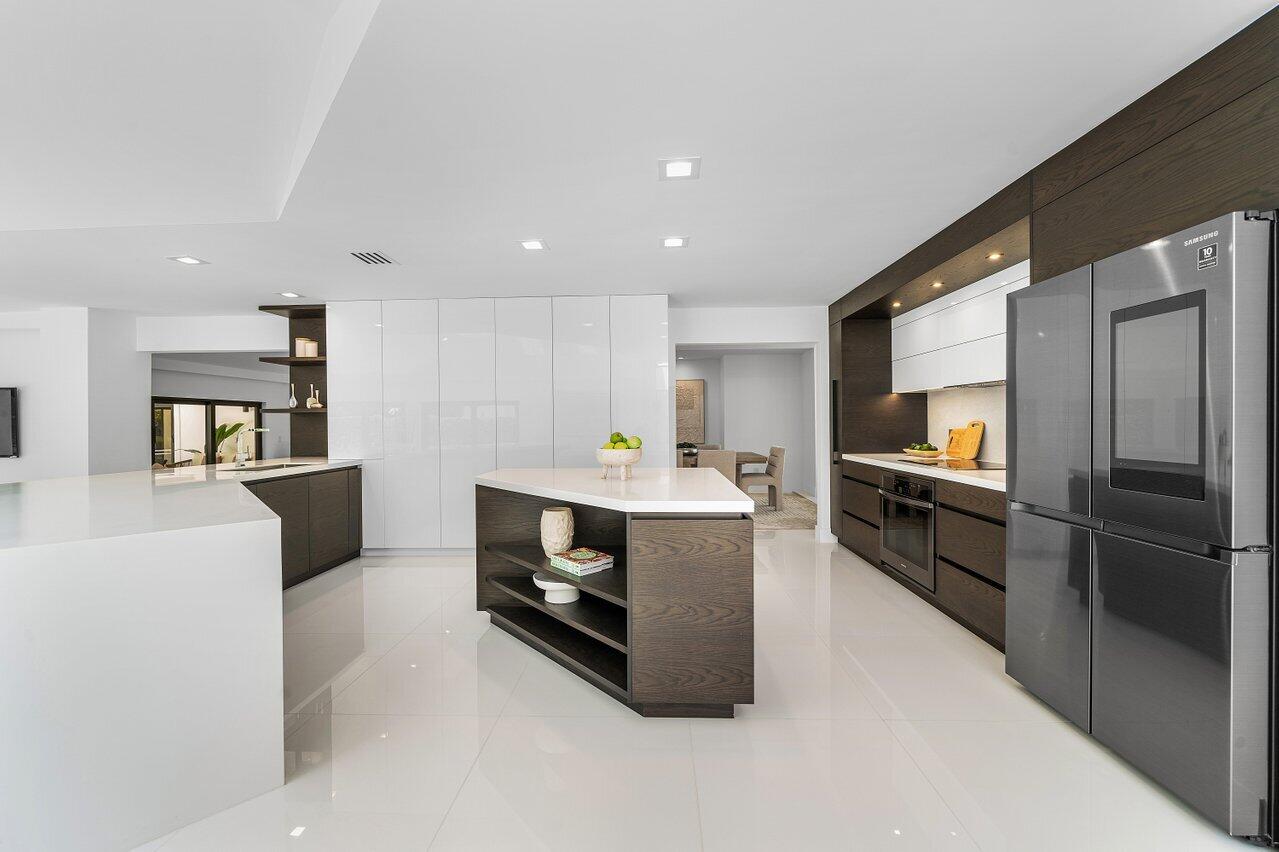 1648 Breakers West West Palm Beach, FL 33411