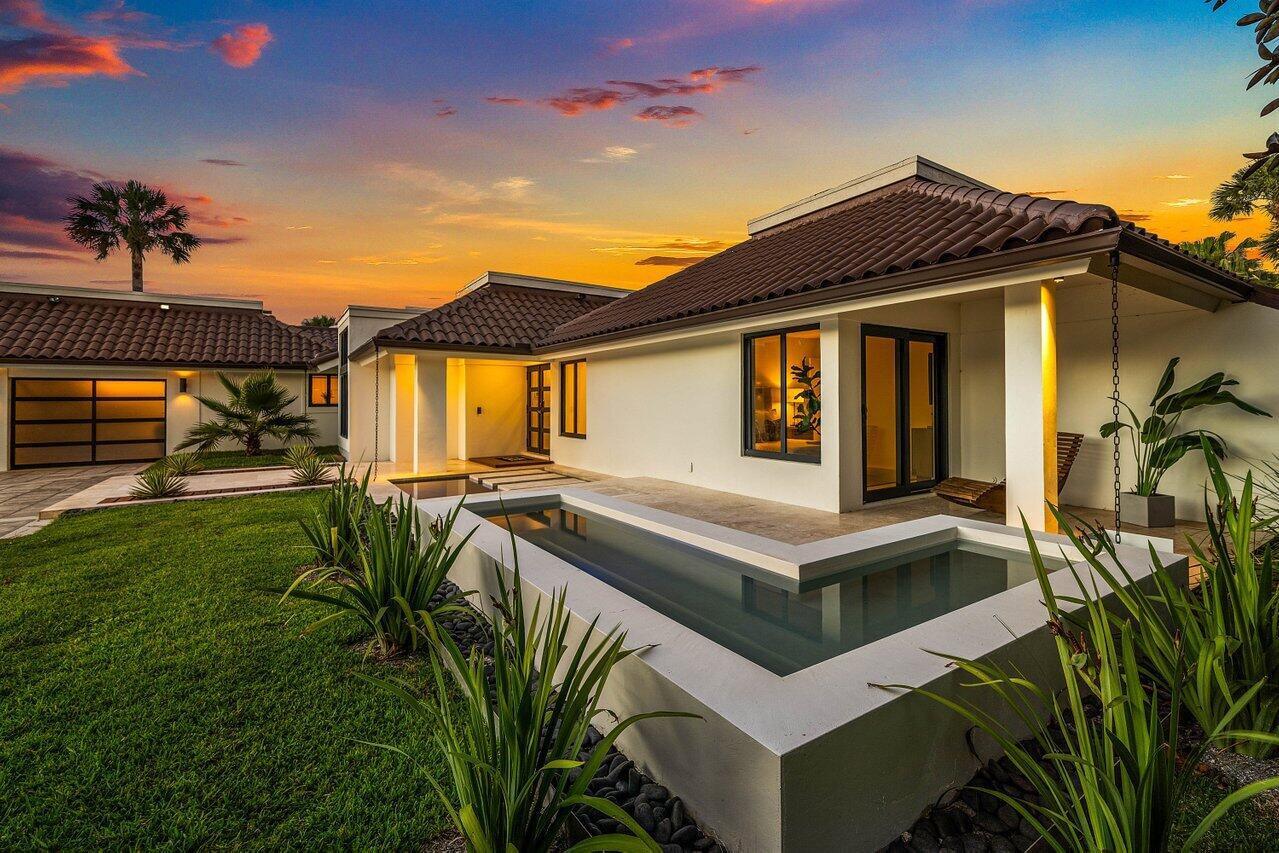 1648 Breakers West West Palm Beach, FL 33411