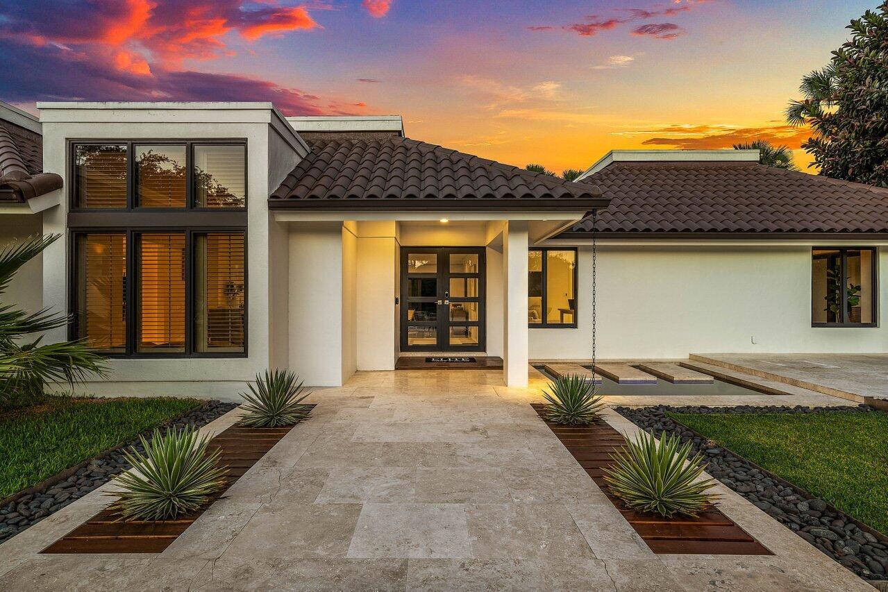 1648 Breakers West West Palm Beach, FL 33411