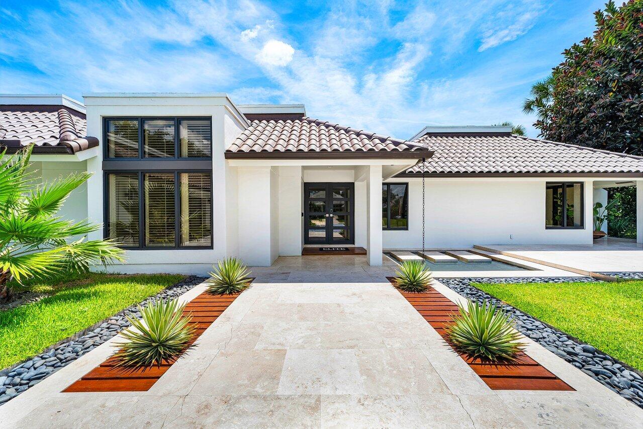 1648 Breakers West West Palm Beach, FL 33411
