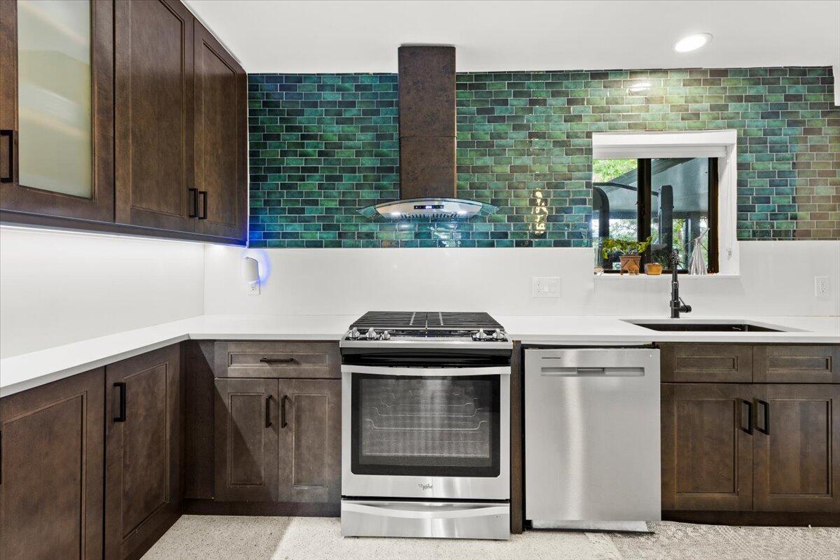 2611 SE 21st Fort Lauderdale, FL 33316